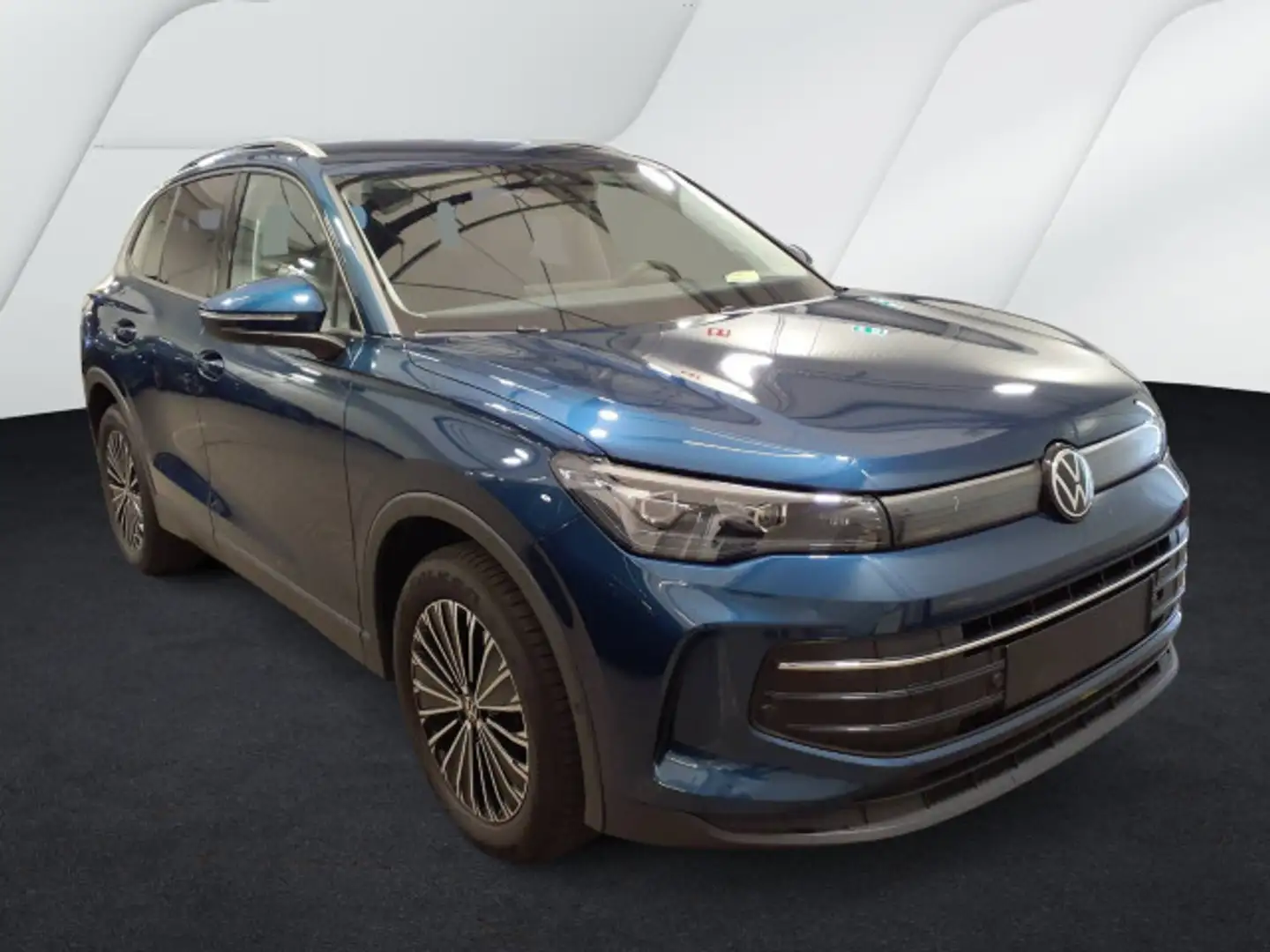 Volkswagen Tiguan 1.5 eTSI DSG LIFE NAVI AHK KAMERA LM18 Blau - 2