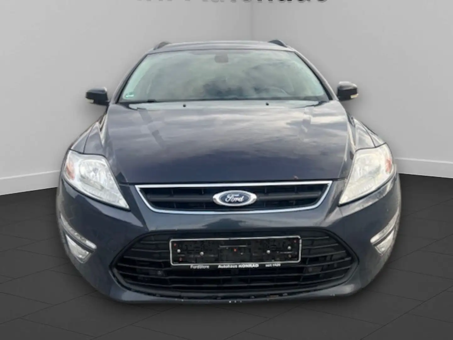 Ford Mondeo Turnier 2.0 TDCi Ambiente Gris - 2
