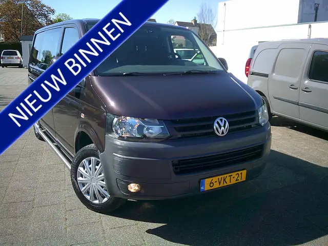 Volkswagen T5 Transporter 2.0 TDI L1H1 ingericht voor rijden met rolstoel in