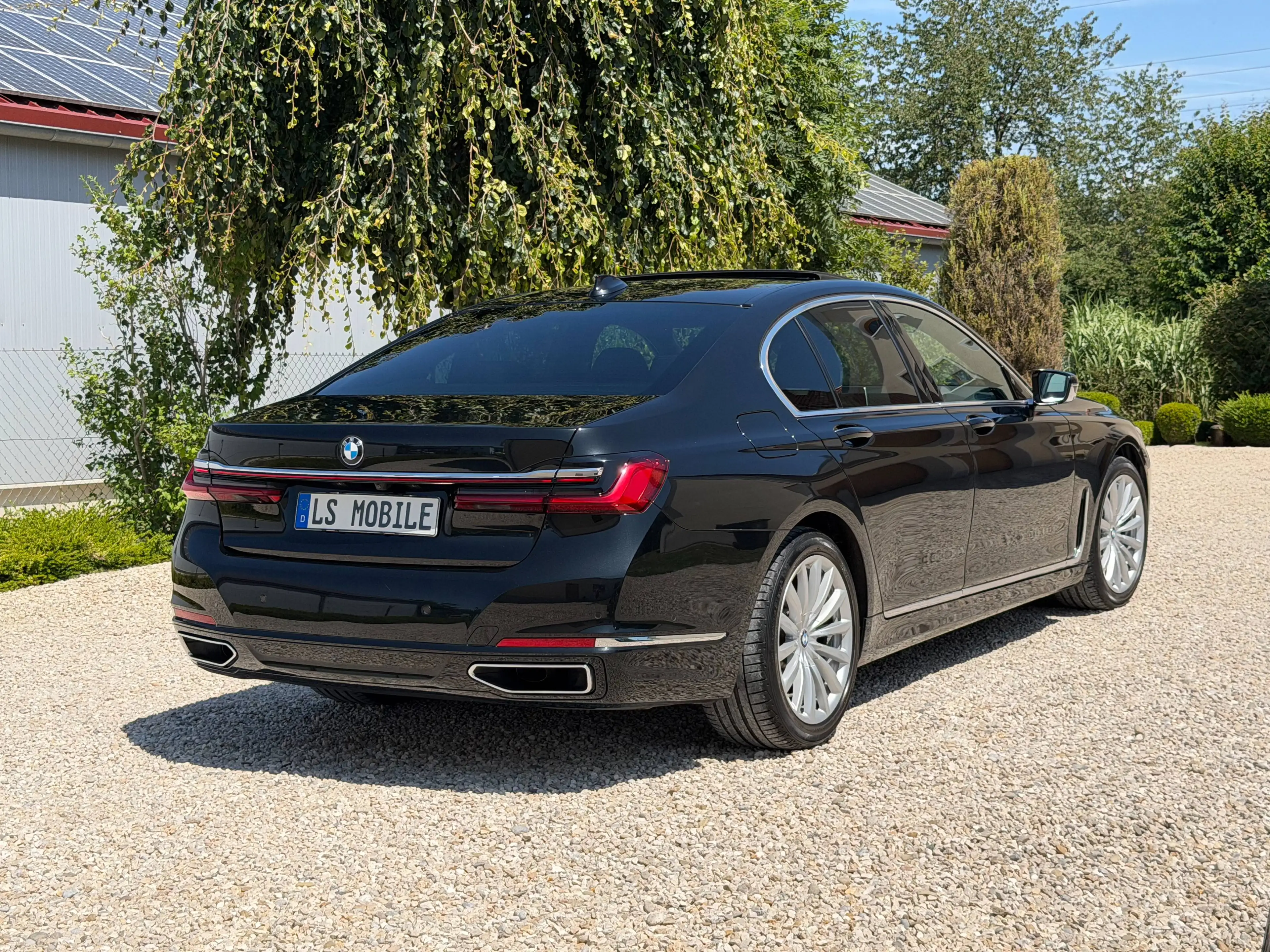 BMW 730 730 d BMW Individual* Ambiente* HeadUp* GSD* 360° — photo 6
