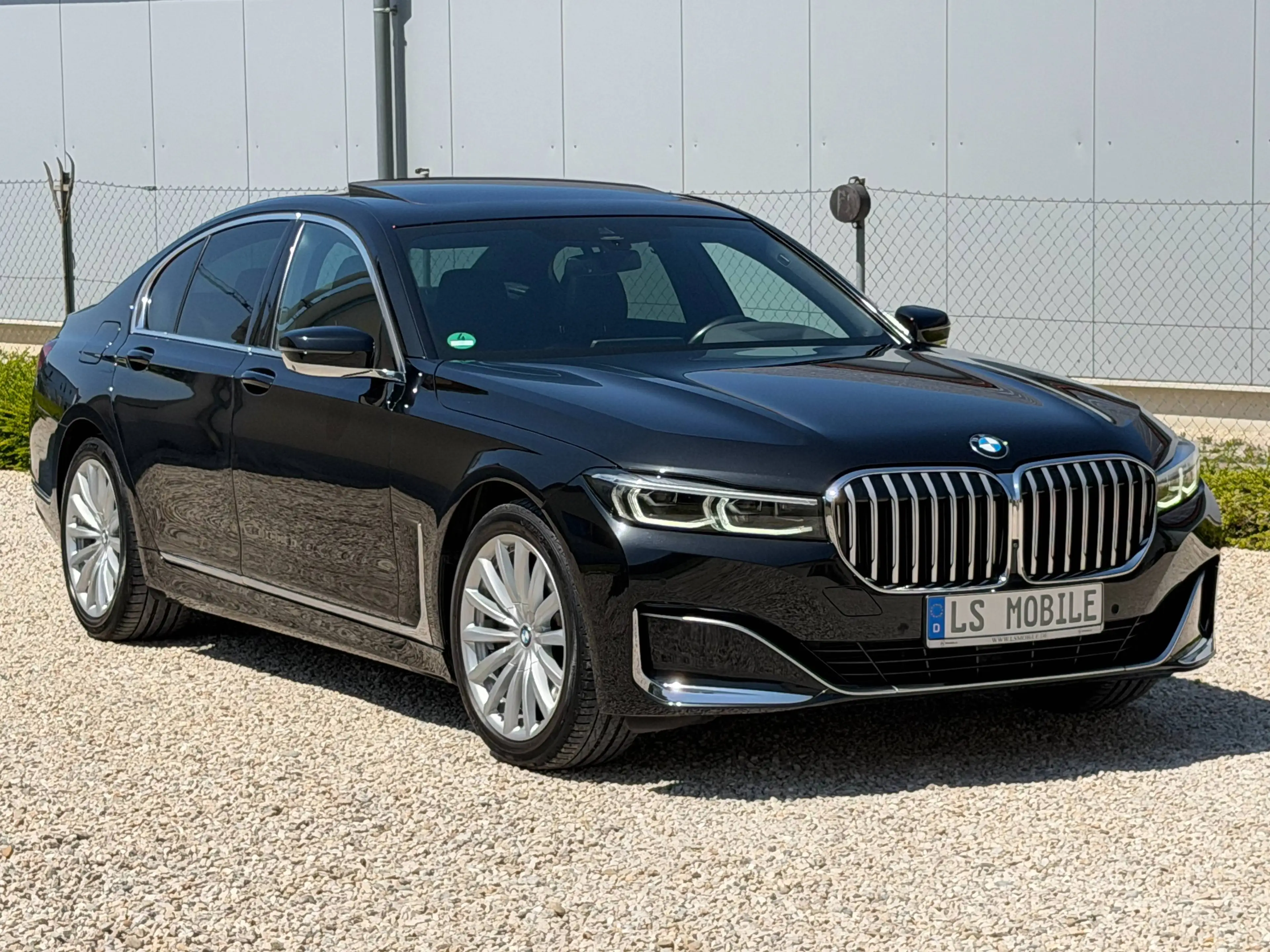 BMW 730 730 d BMW Individual* Ambiente* HeadUp* GSD* 360° — photo 9