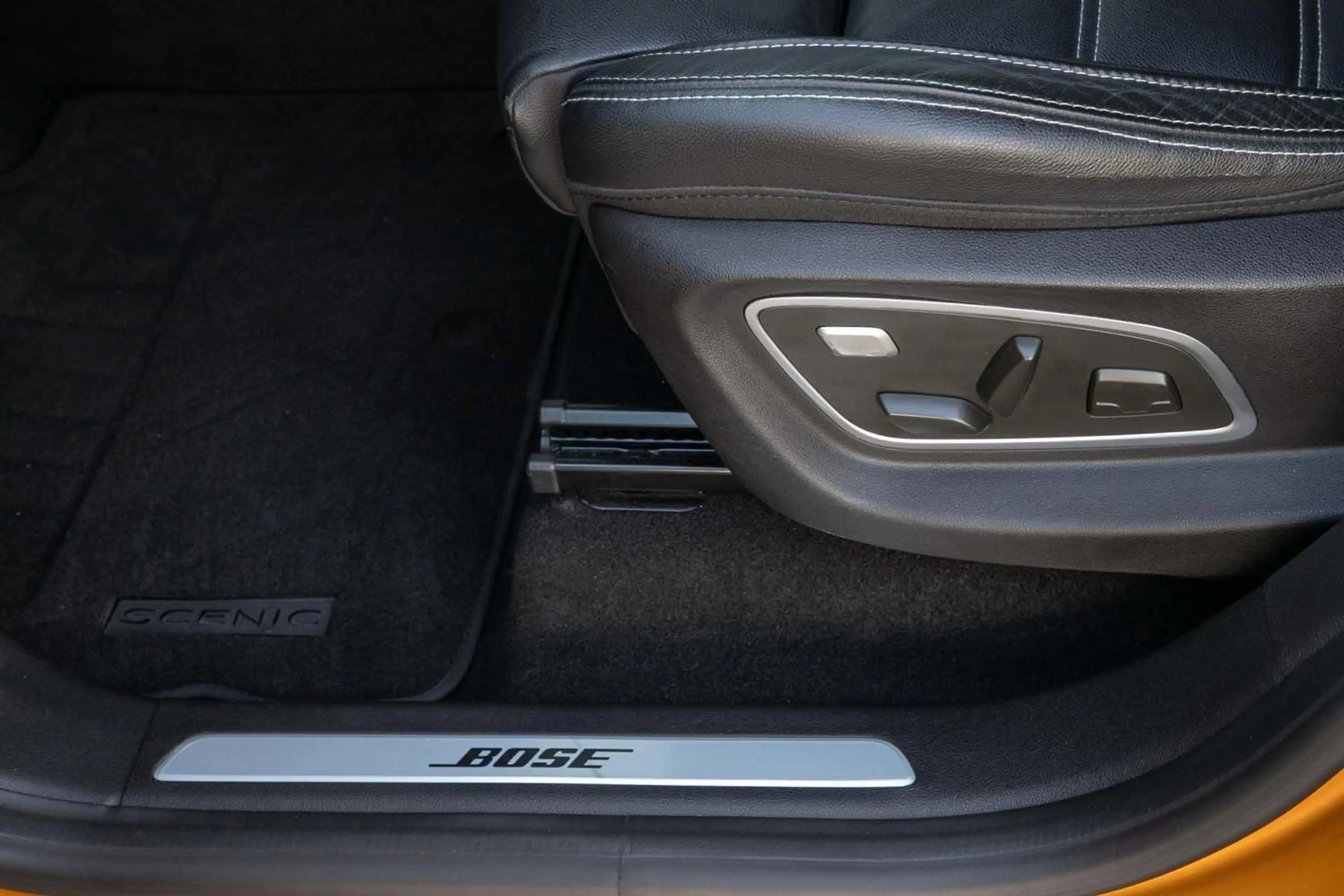 Renault Scenic BOSE Edition Navi Klima Sitzhzg Rkam AHK — photo 12