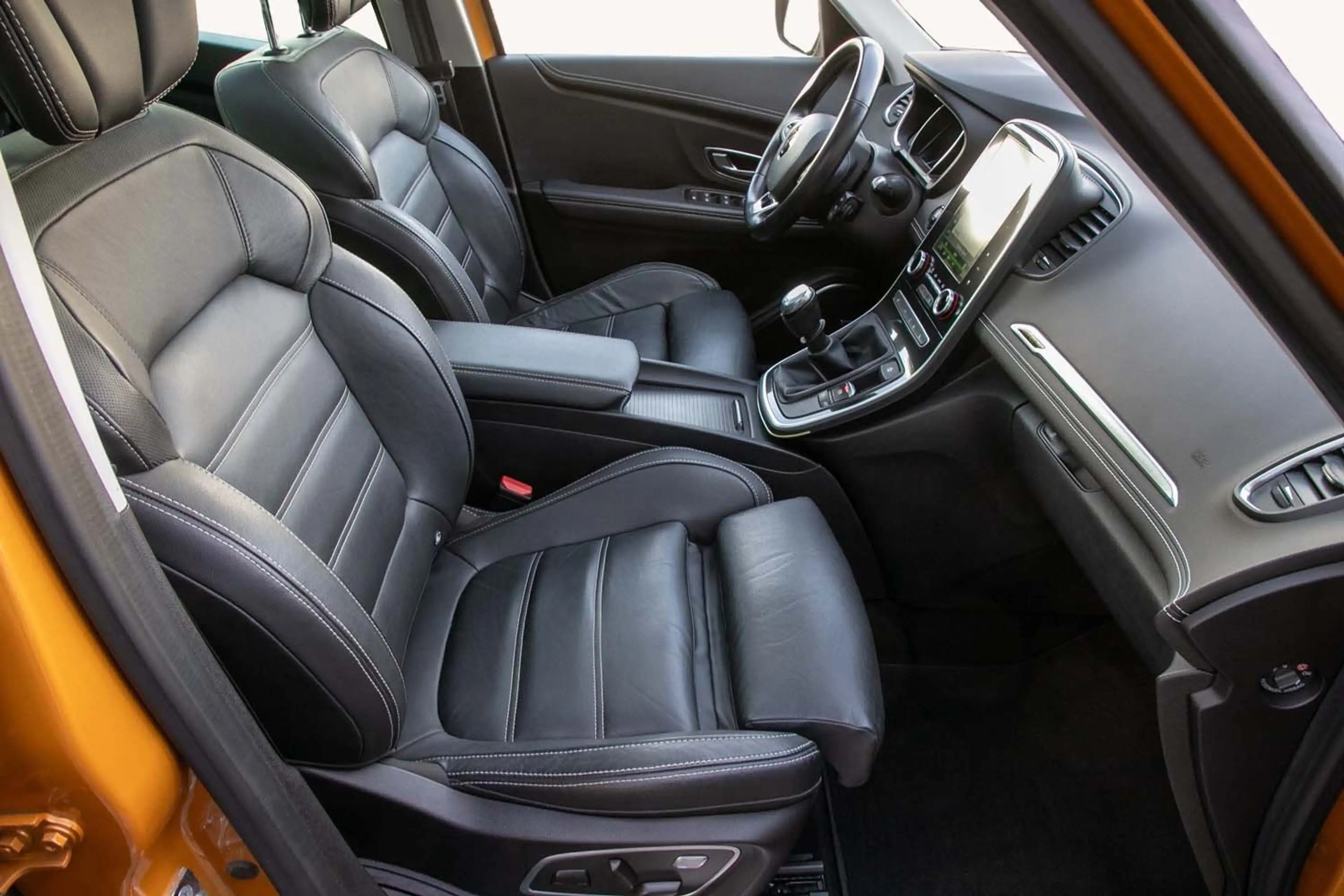 Renault Scenic BOSE Edition Navi Klima Sitzhzg Rkam AHK — photo 4