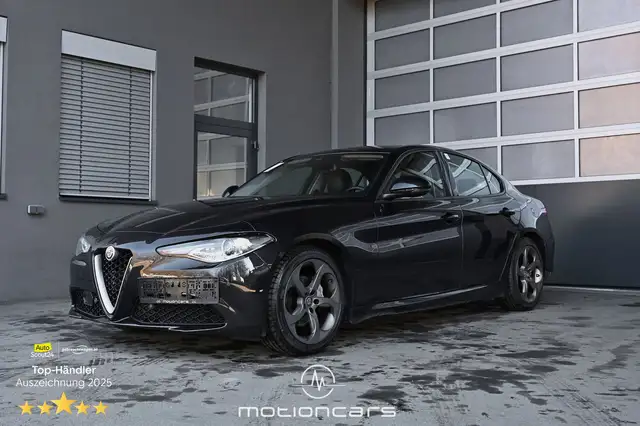 Alfa Romeo Giulia 2.0 2.0 Turbo 200 hk Edizione Pickerl NEU