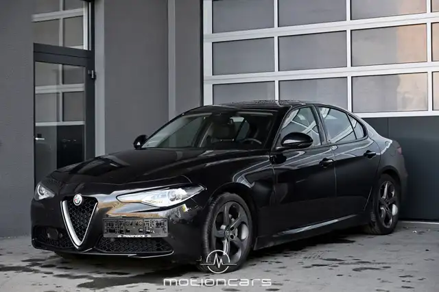 Alfa Romeo Giulia 2.0 2.0 Turbo 200 hk Edizione Pickerl NEU