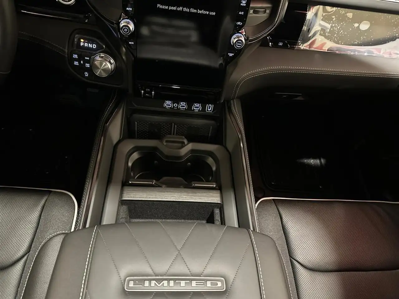 RAM 1500 fotografie RAM 1500
