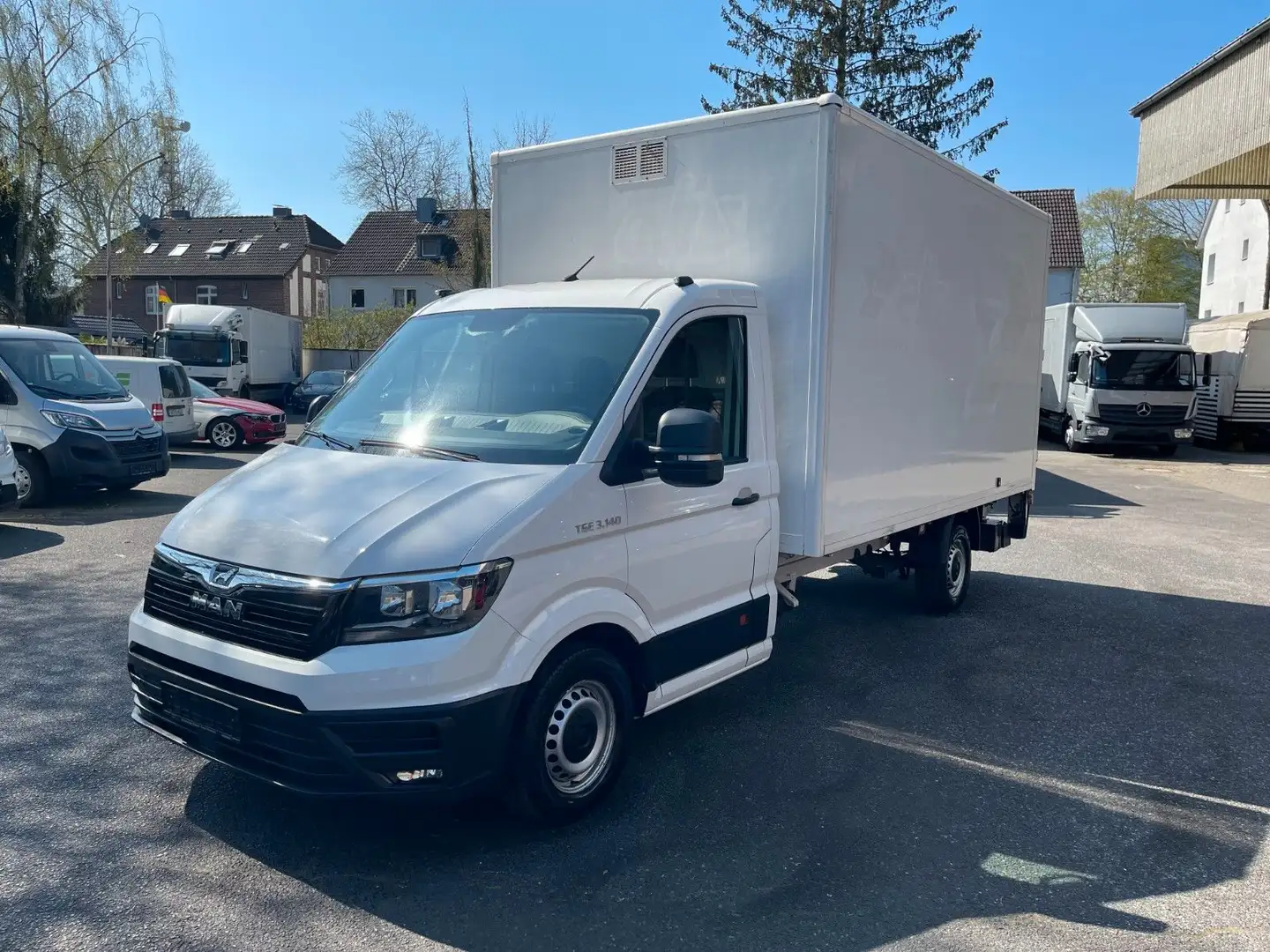 MAN TGE 3.140 Koffer * LBW * Klima * RKM * Navi Weiß - 1