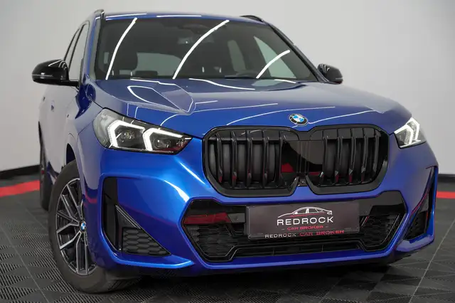 BMW X1 view 5
