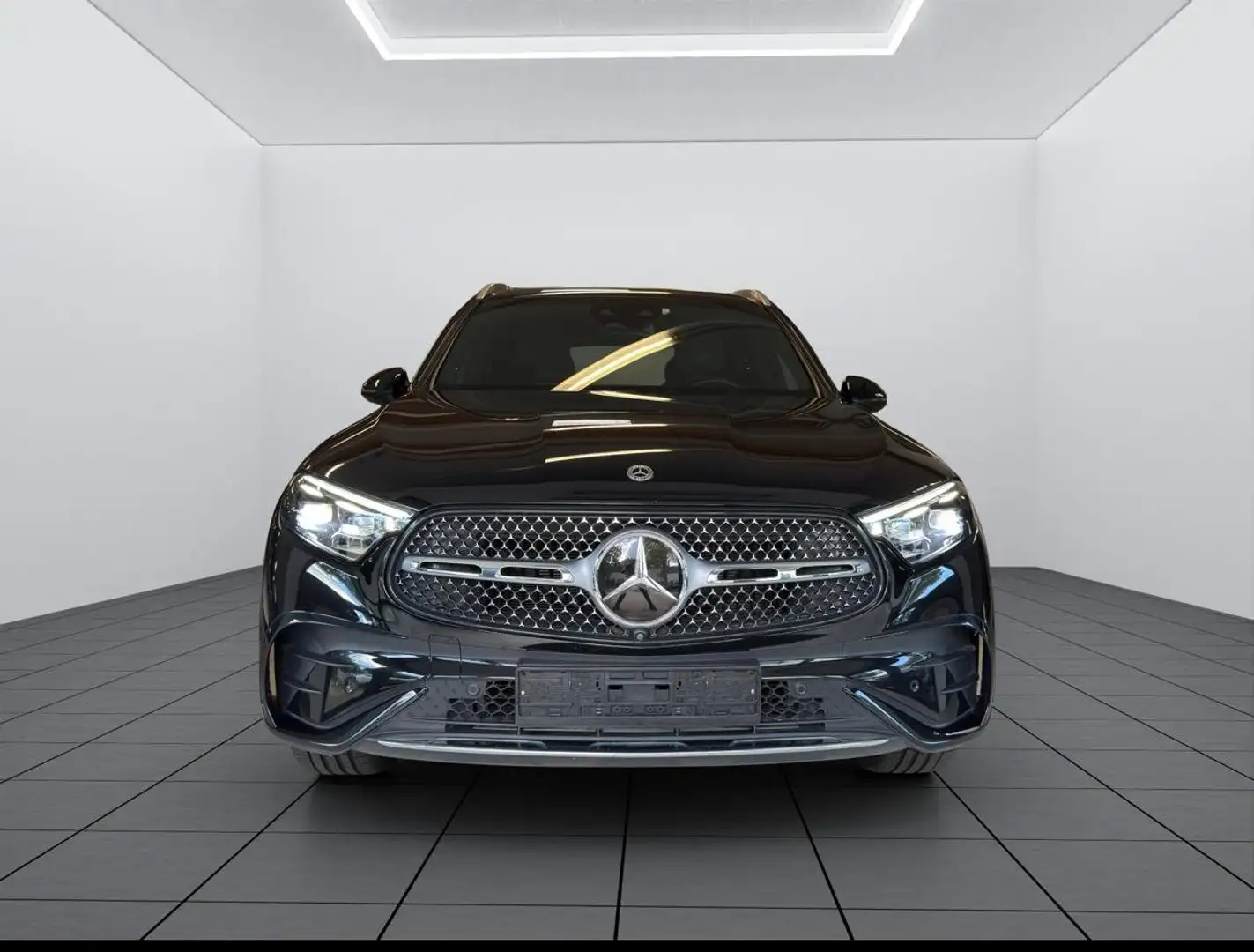 Mercedes-Benz GLC 300 GLC-Coupe 300 4Matic 9G-TRONIC AMG Line Advanced Schwarz - 2