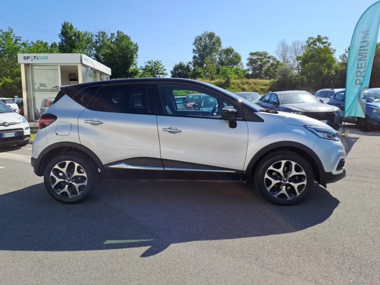Renault Captur 1.5 dCi 110cv Energy INTENS Gris - 2