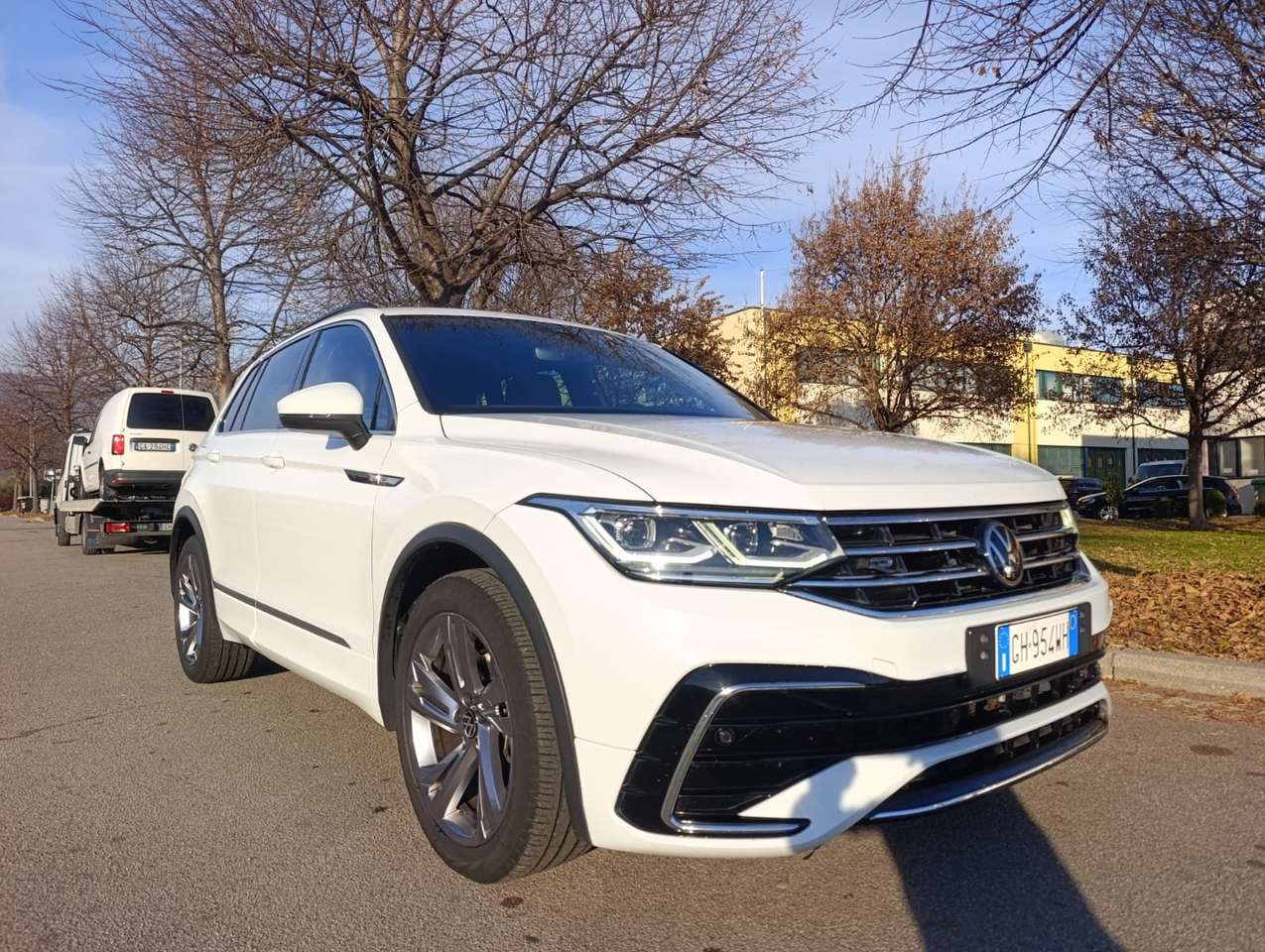 Volkswagen Tiguan Tiguan 2.0 tdi R-Line 150cv dsg