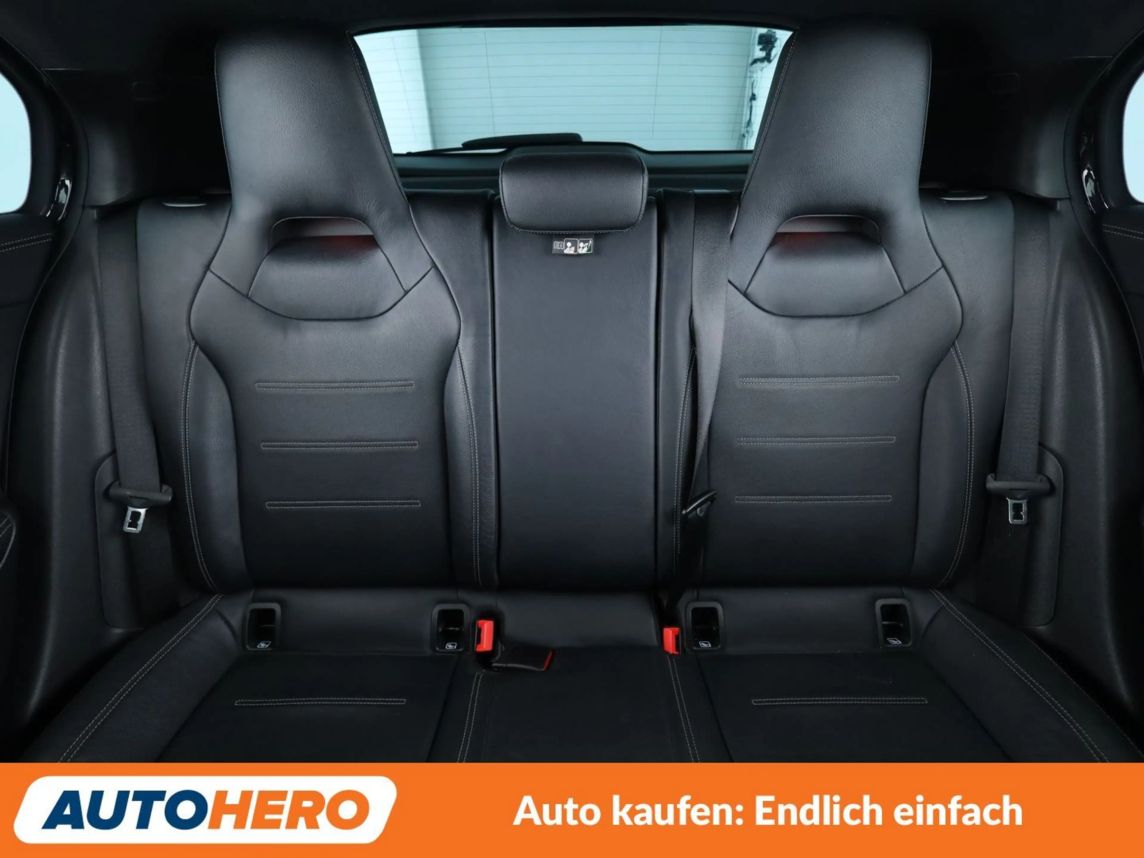 Mercedes-Benz A 45 AMG A 45 AMG S 4Matic Aut.*NAVI*LED*TEMPO* — photo 11