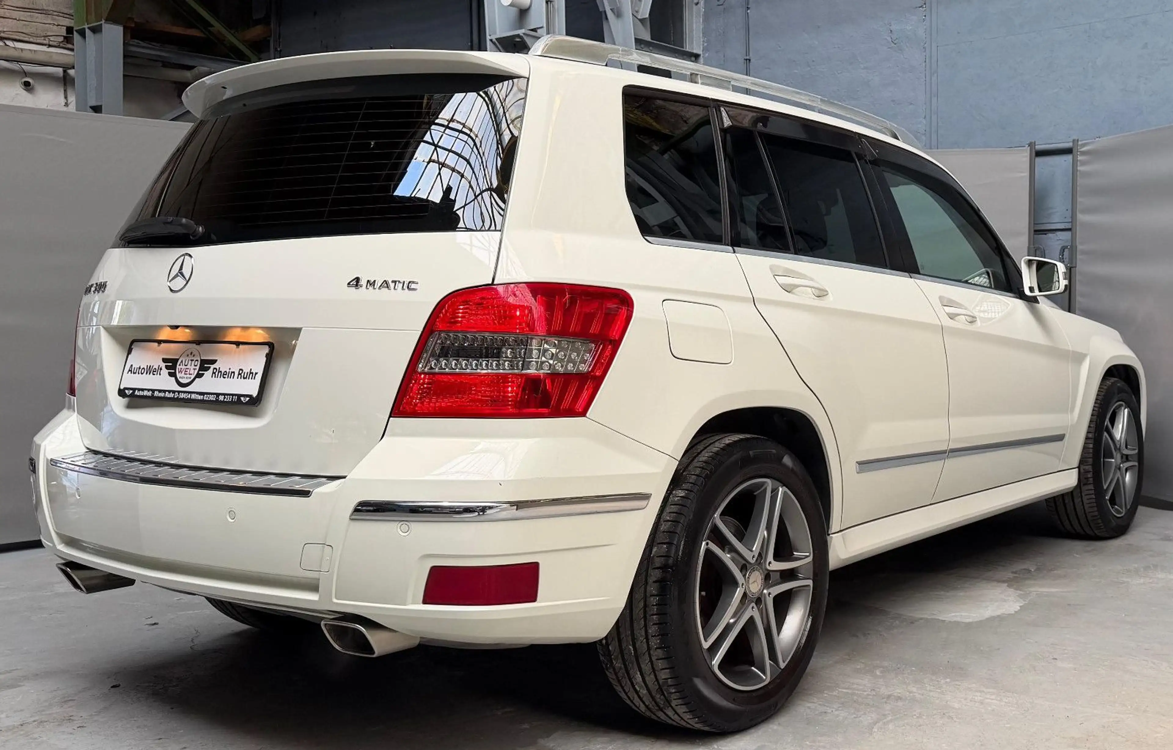 Mercedes-Benz GLK 300 350 4Matic Leder 60TKM Keyless-Go Xenon — photo 10