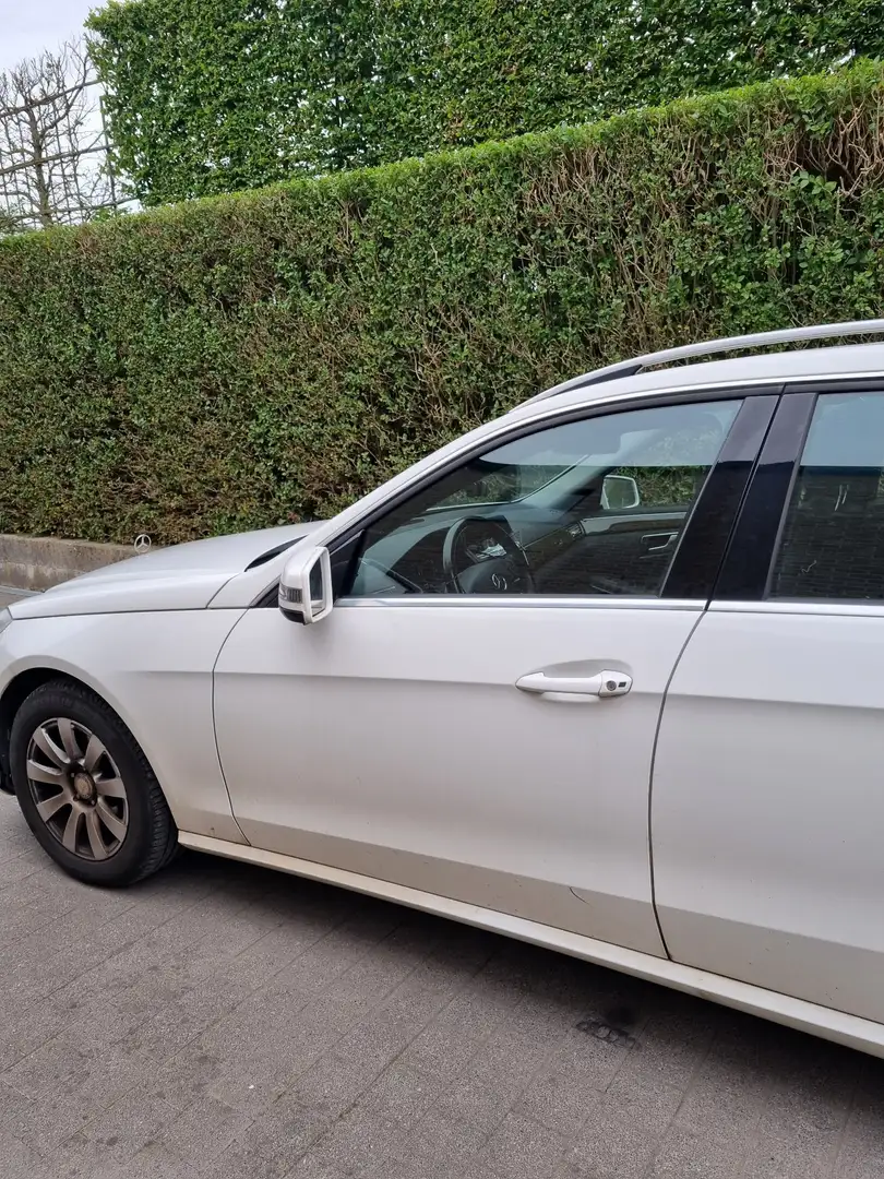 Mercedes-Benz E 200 T CDI DPF BlueEFFICIENCY - 2