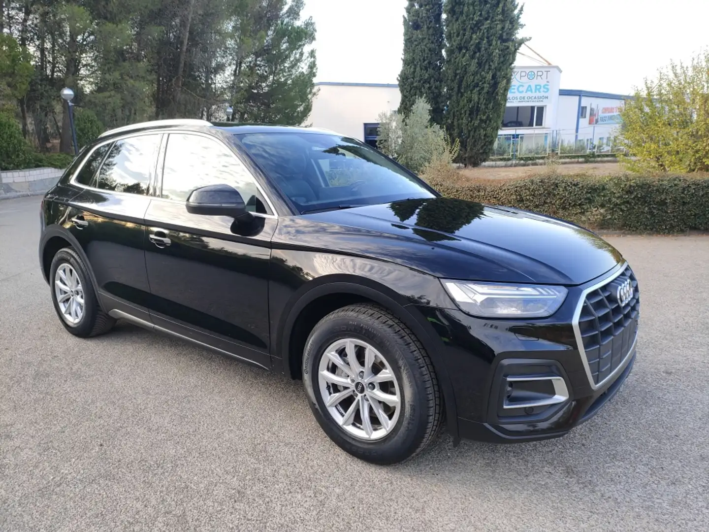 Audi Q5 35 TDI S tronic Noir - 2