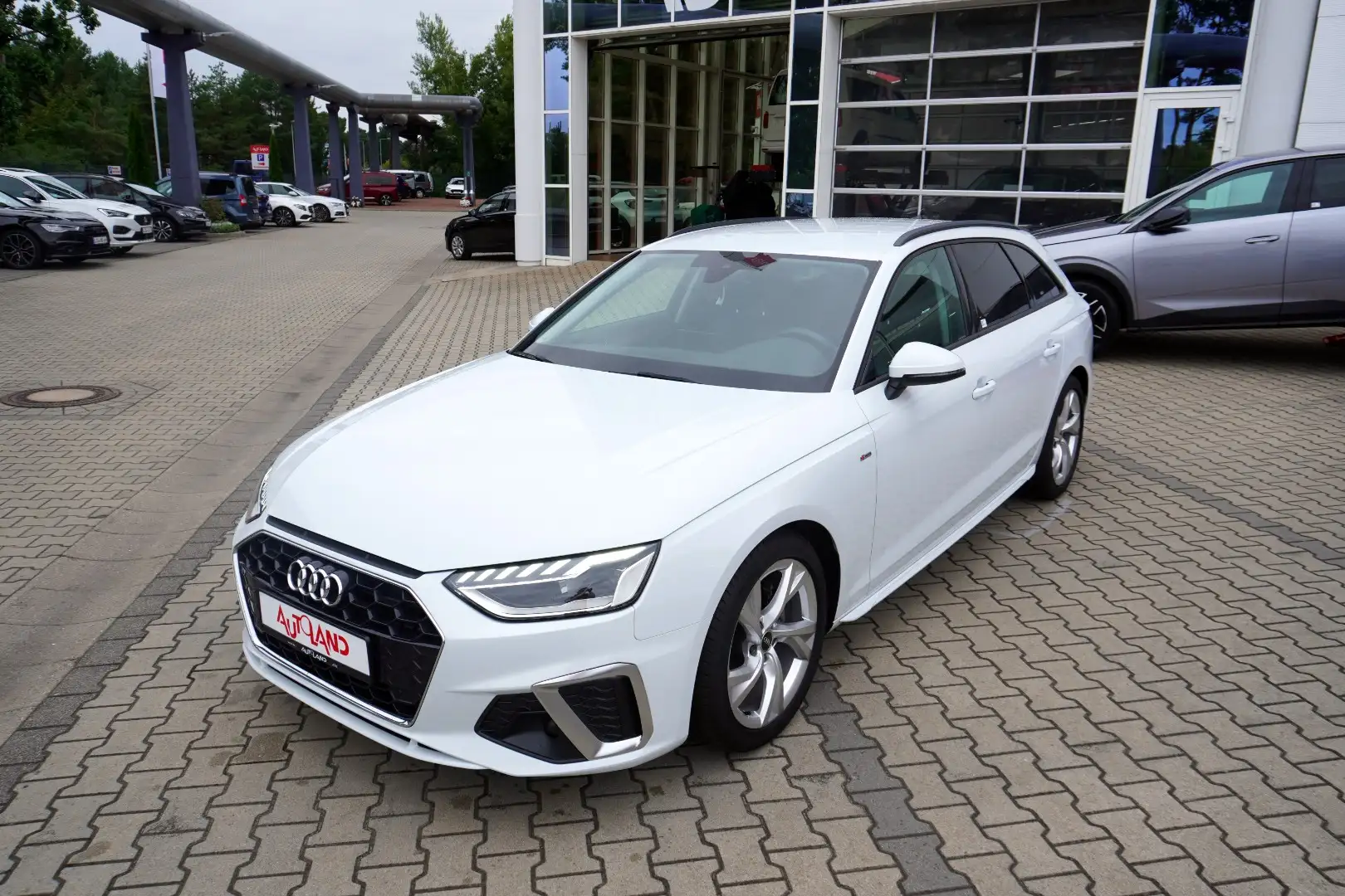 Audi A4 Avant 35 TFSI S line S-Tronic LED Navi Kamera Weiß - 2