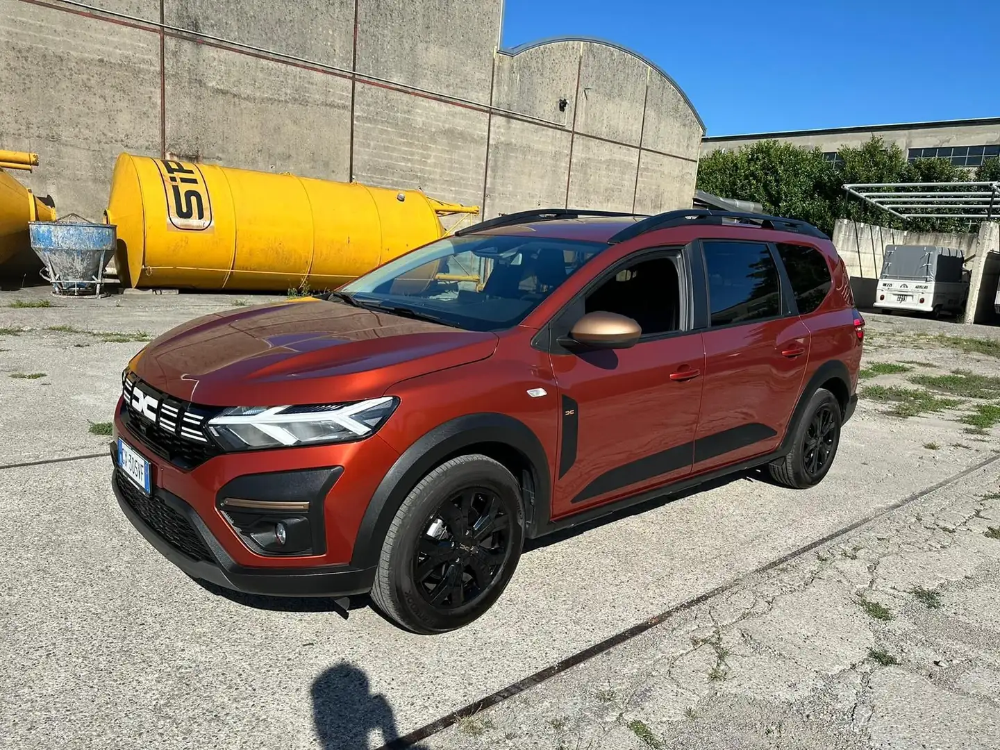 Dacia Jogger Jogger 1.0 TCe GPL 100 CV 7 posti Extreme Orange - 2