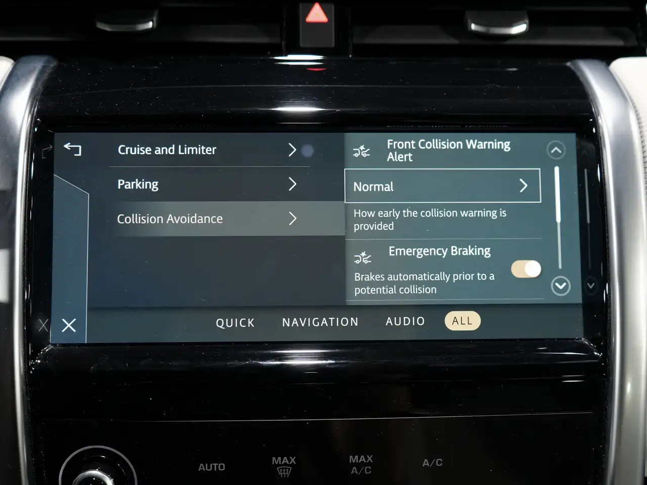 Land Rover Discovery Sport снимка Land Rover Discovery Sport