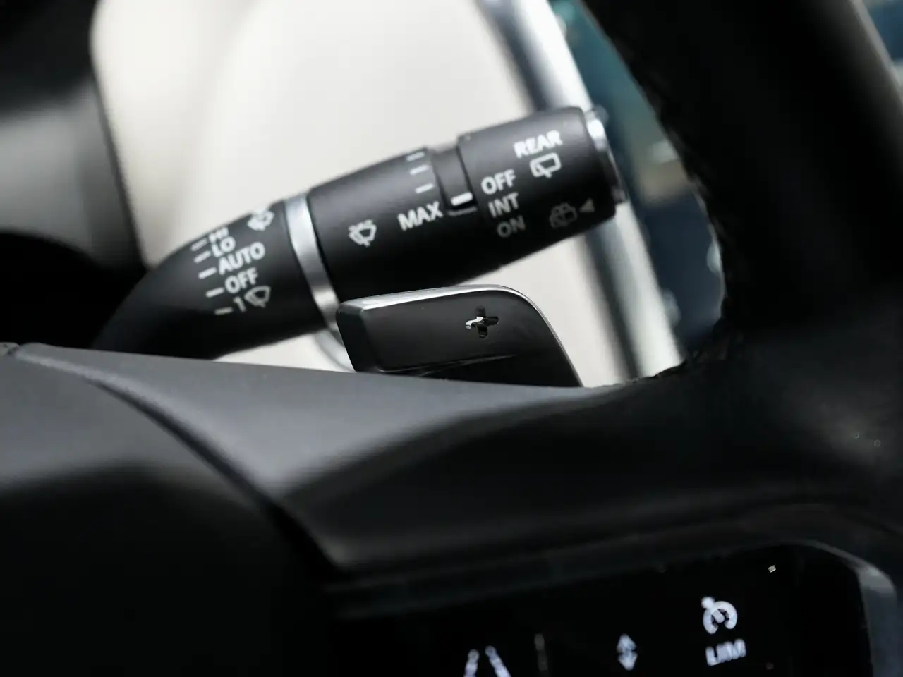 Land Rover Discovery Sport снимка Land Rover Discovery Sport