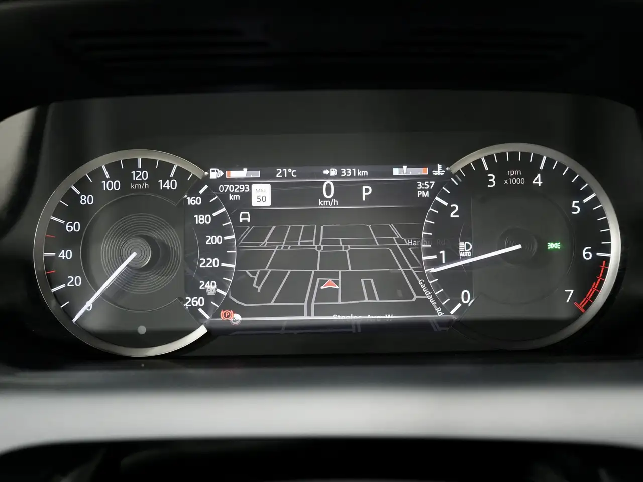 Land Rover Discovery Sport снимка Land Rover Discovery Sport
