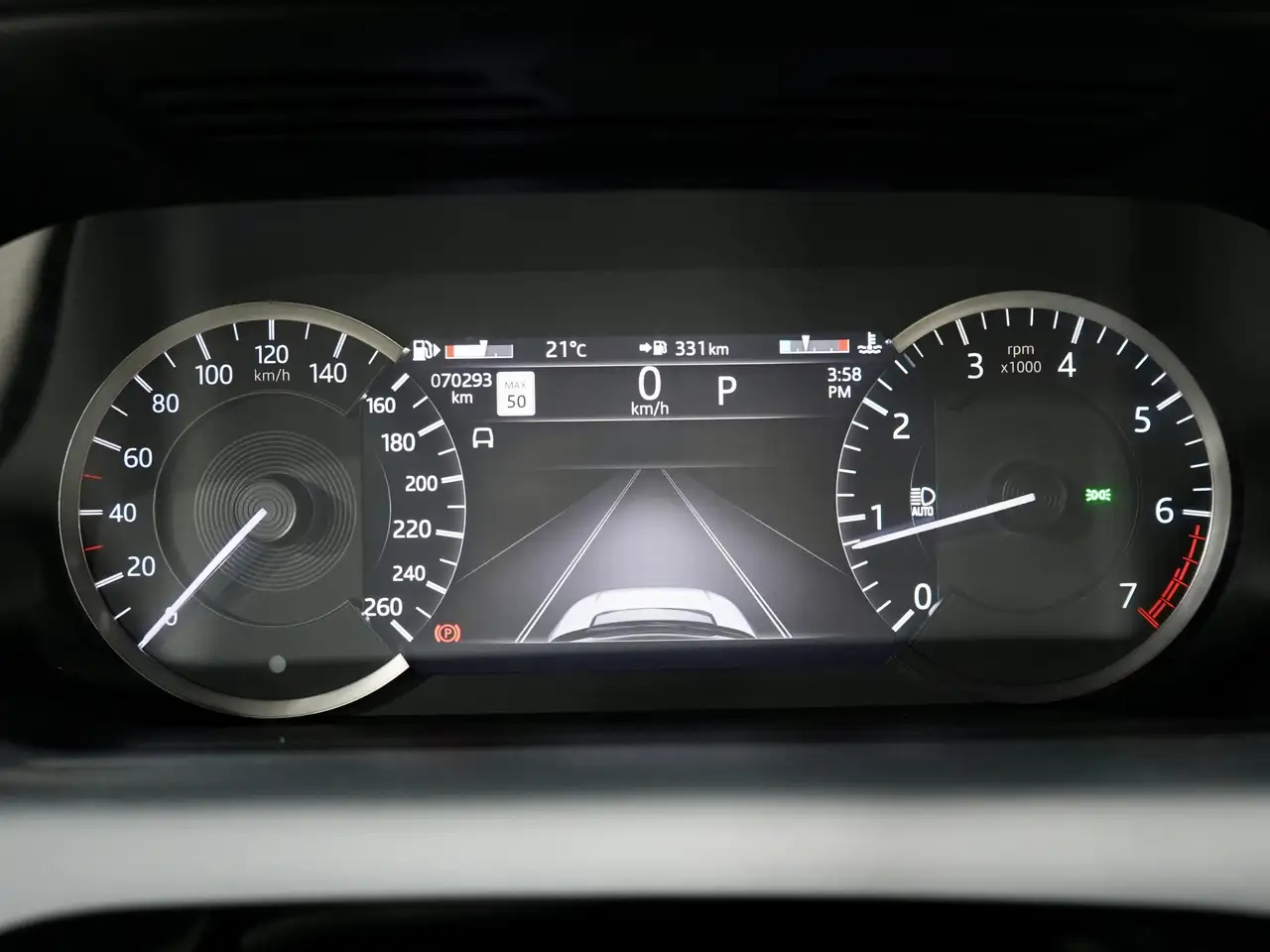 Land Rover Discovery Sport снимка Land Rover Discovery Sport