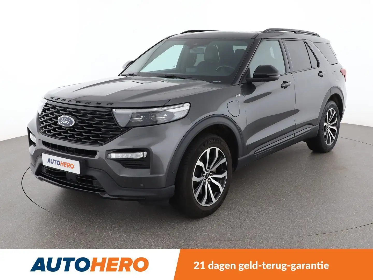 Ford 3.0 Plug-in Hybrid 4x4 ST-Line Gris - 1