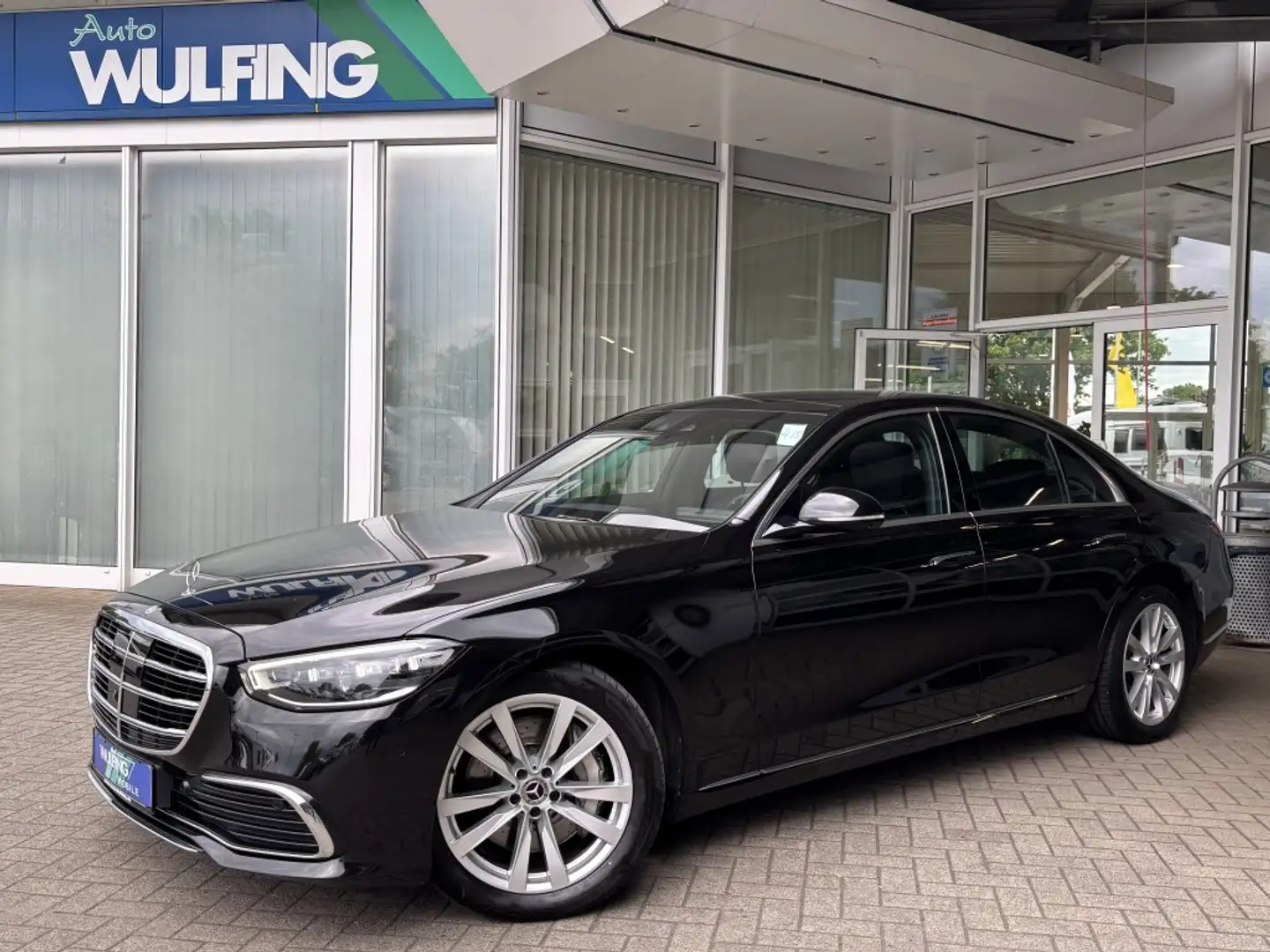 Mercedes-Benz S 400 d 4M Pano Distronic+ AHK LED 1. Hd. Negru - 1