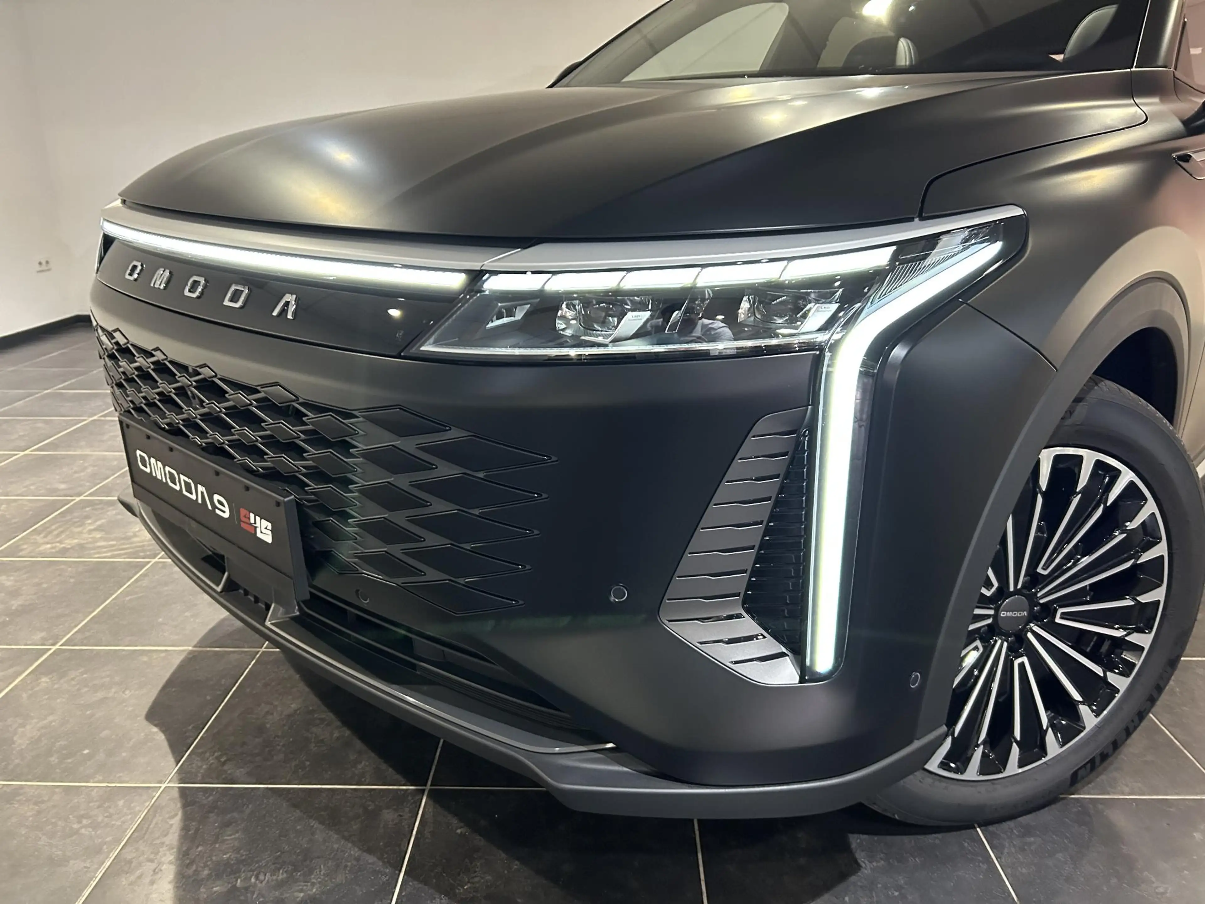 Omoda 9 SHS-P Premium | Voorraad voordeel € 3500,- | 7 jaa — photo 48