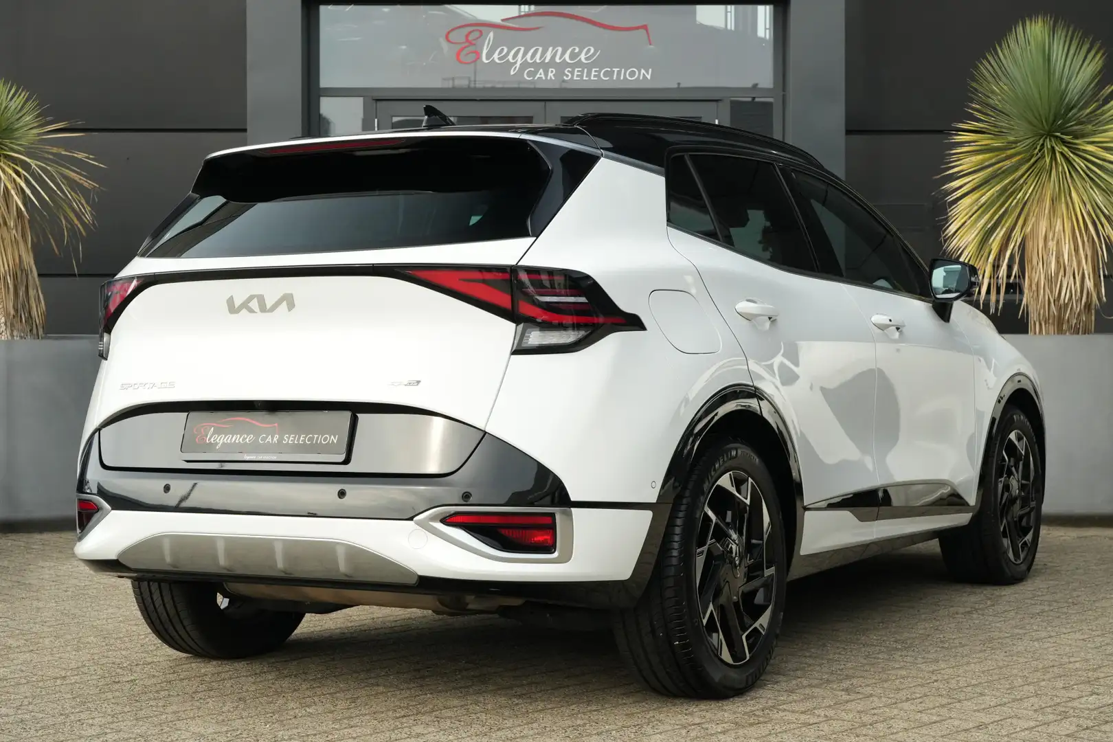 Kia Sportage 1.6 T-GDi PHEV GT-PlusLine 265pk Panoramadak/Harma Weiß - 2