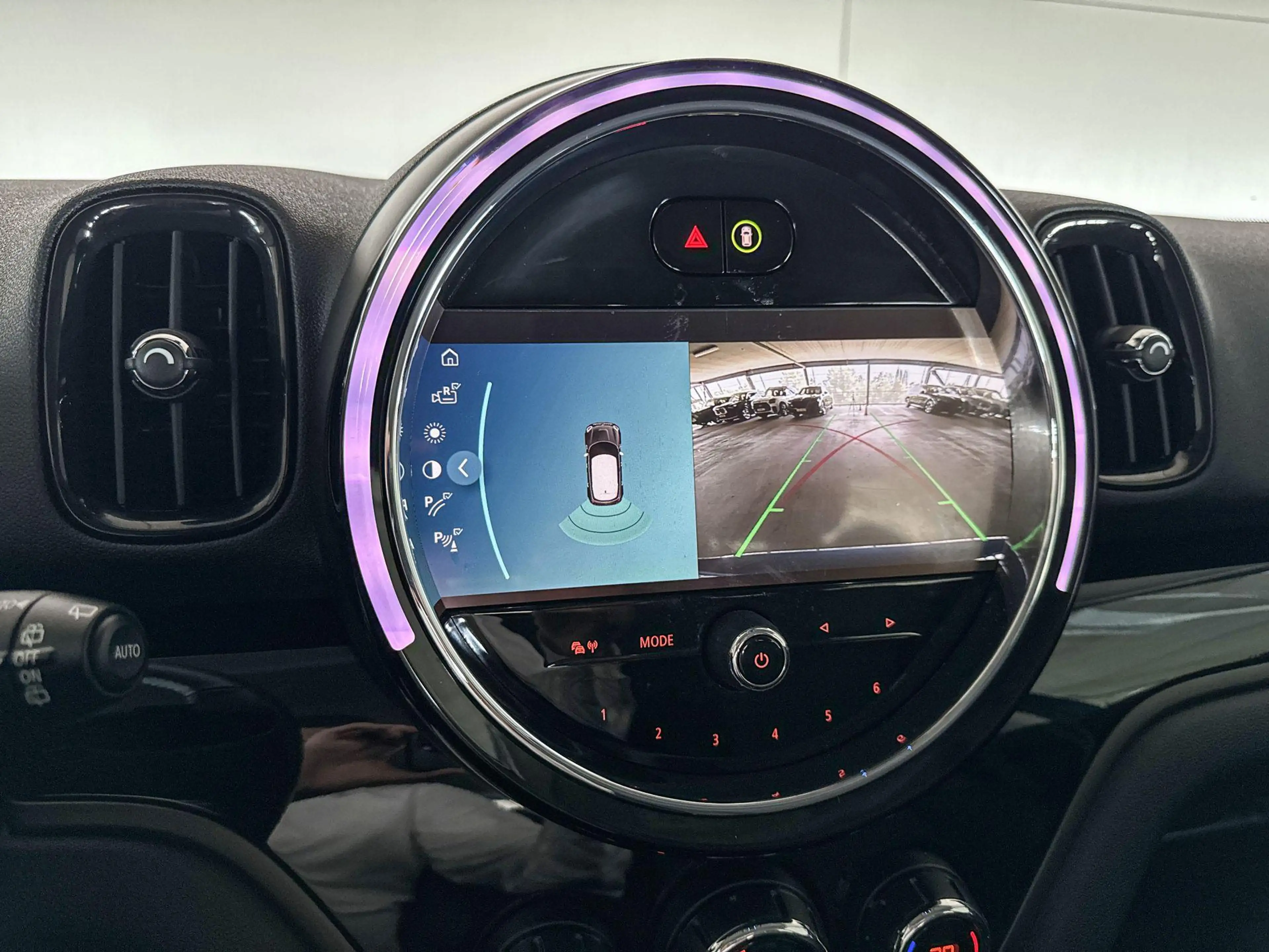 MINI Cooper SE Countryman ALL4 Classic — photo 14