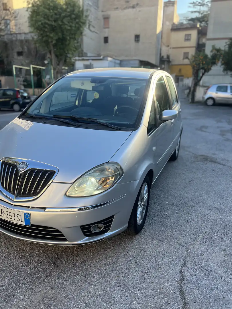 Lancia MUSA 1.3 mjt Poltrona Frau s&s 95cv - 2