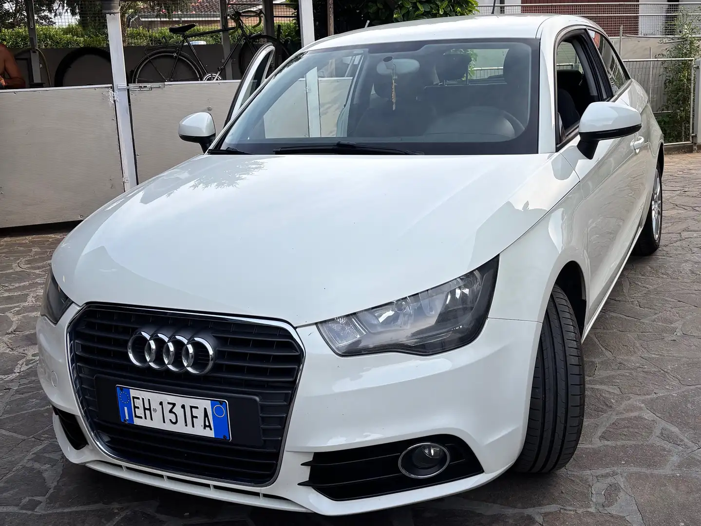 Audi A1 A1 I 2010 3p 1.2 tfsi Ambition Bianco - 2