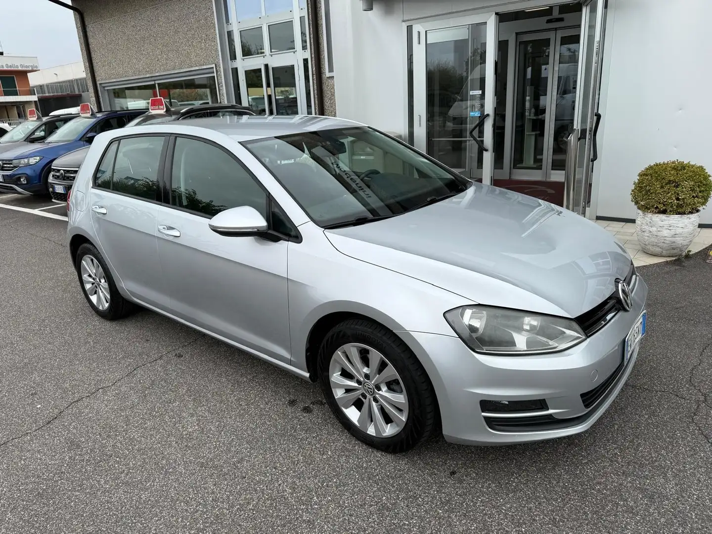 Volkswagen Golf Golf VII 5p 1.6 tdi Trendline Plateado - 1