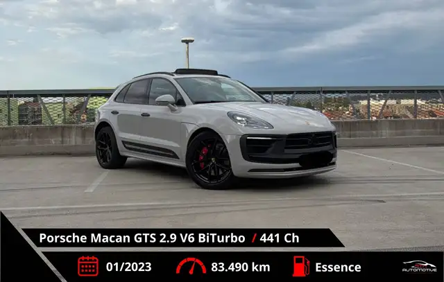 Porsche Macan