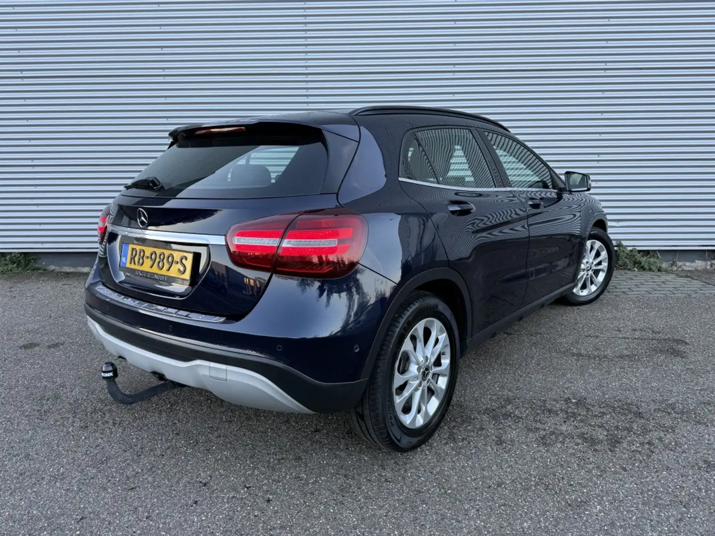 Mercedes-Benz GLA 180 Bus. Solution NAP BTW Dealer OH Trekhaak Camera Le Blau - 2