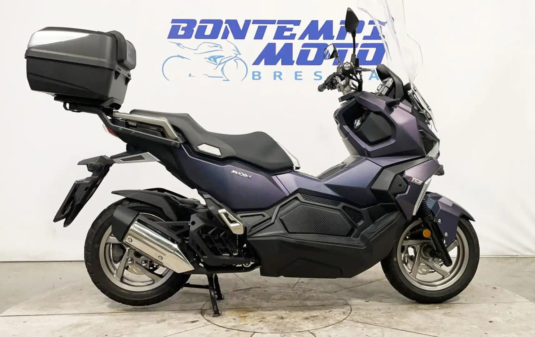 SYM ADX 125 2025 + BAULETTO + PARABREZZA ALTO Blu/Azzurro - 1