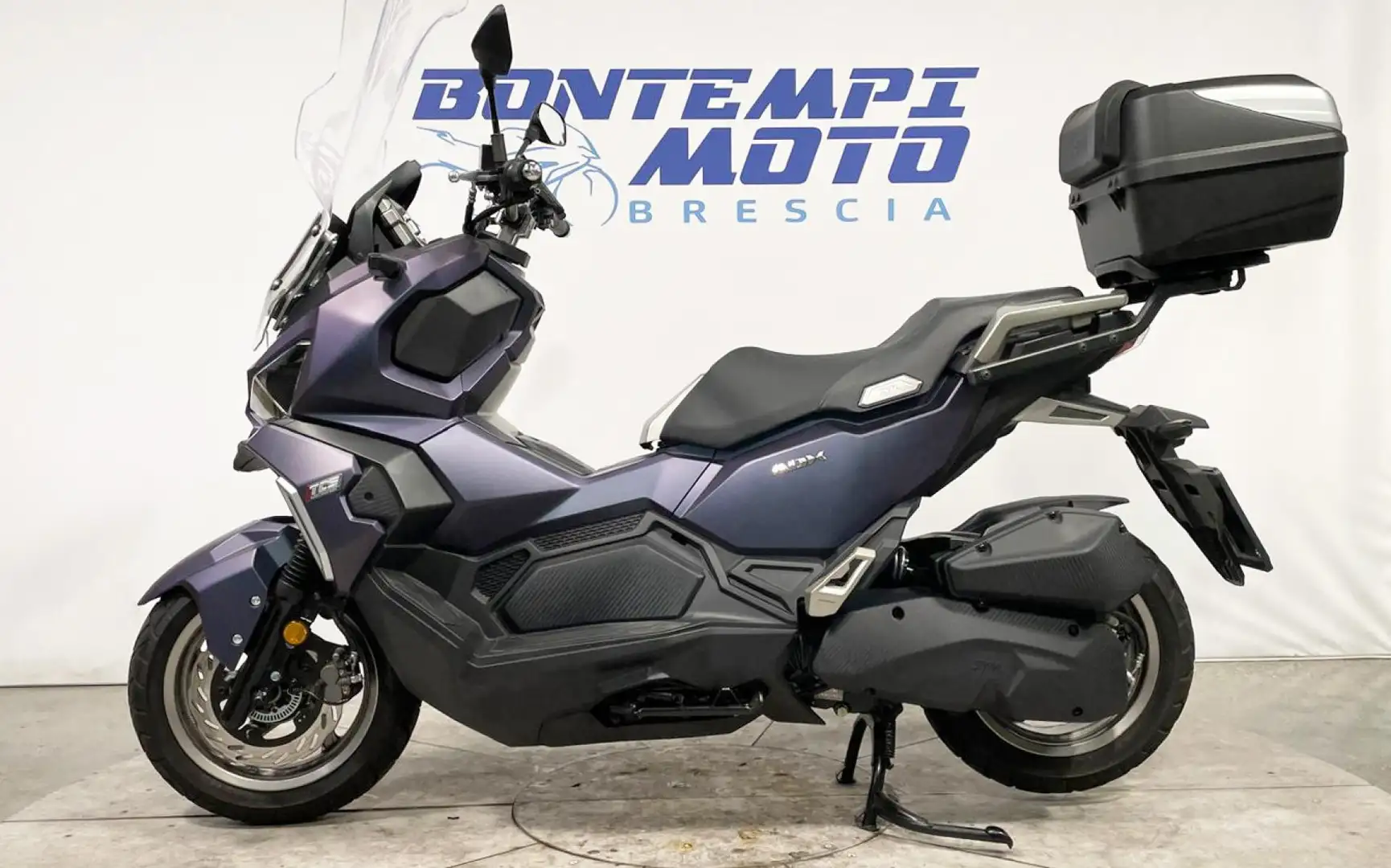 SYM ADX 125 2025 + BAULETTO + PARABREZZA ALTO Blu/Azzurro - 2