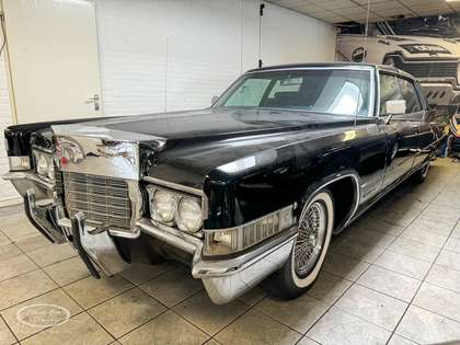 Cadillac Fleetwood - ONLINE AUCTION