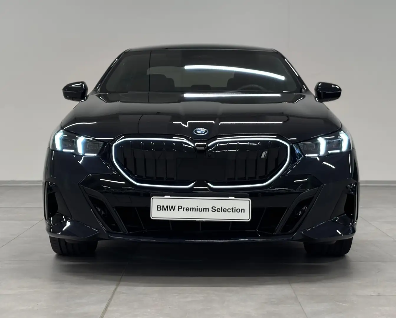 BMW i5 eDrive40 MSport Pro Blu/Azzurro - 2