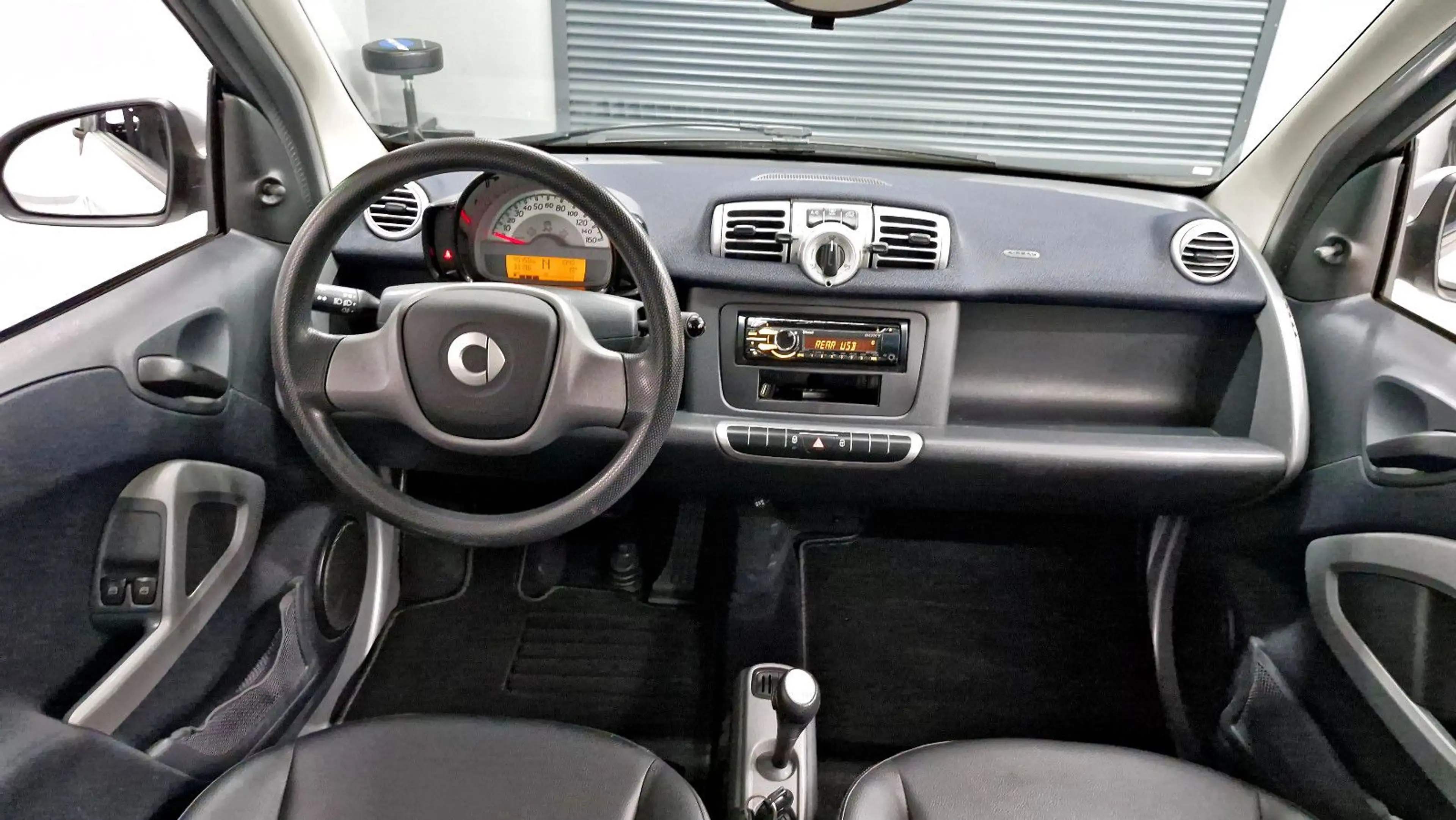 smart forTwo coupe Micro Hybrid Drive - Klima — photo 7