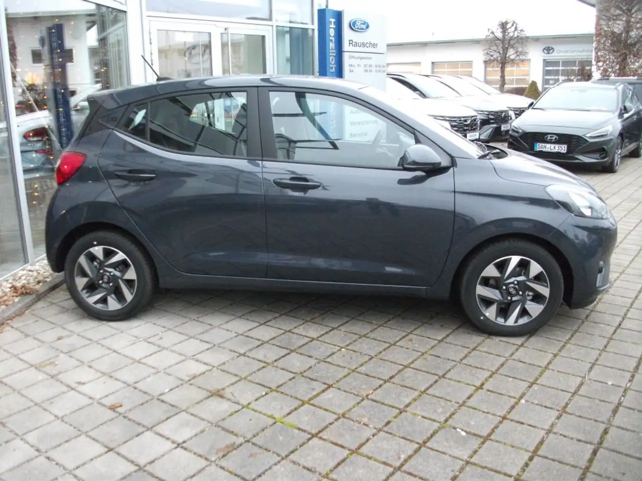 Hyundai i10 1.2 Trend (AC3) 6