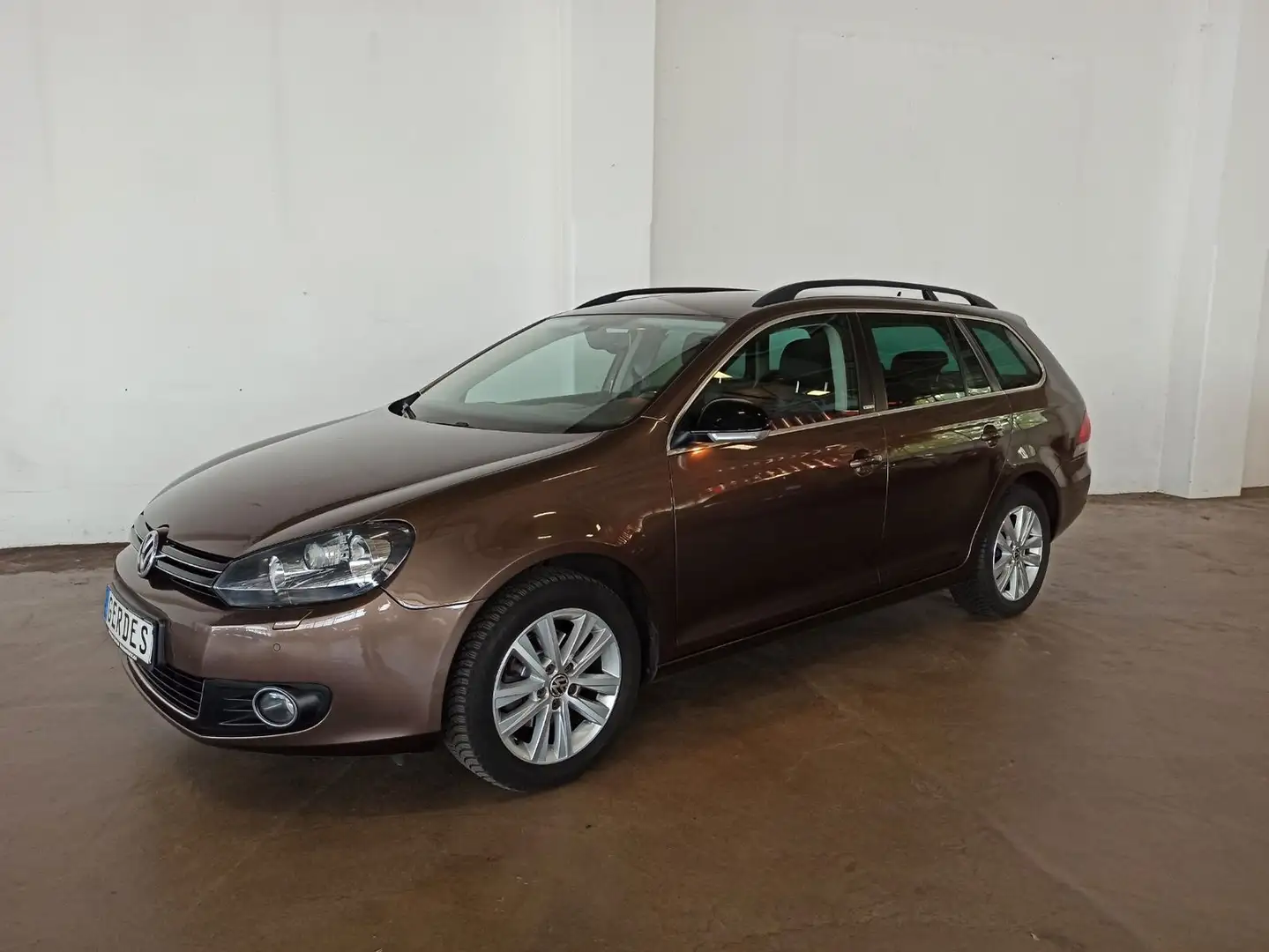 Volkswagen Golf VI Variant Style TSI 1,2 Marrón - 2