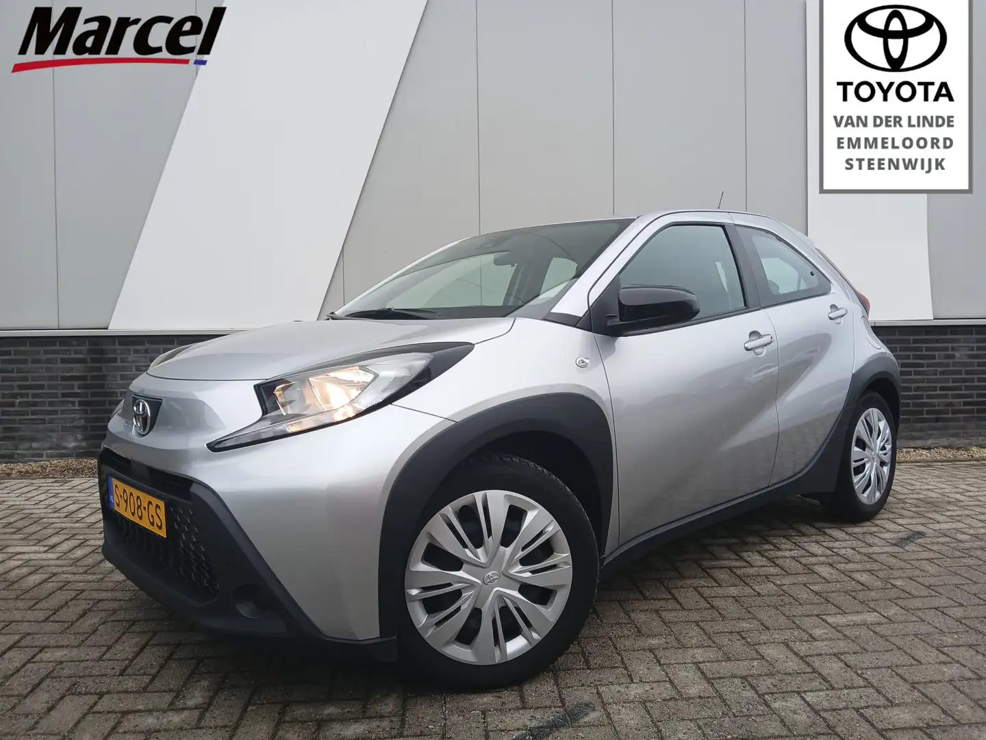 Toyota Aygo X 1.0 VVT-i MT Play | Apple/Android auto | Airco | A Grijs - 1