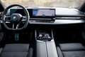 BMW 550 5 Serie Sedan 550e xDrive | M Sport | Bowers & Wil Black - thumbnail 4