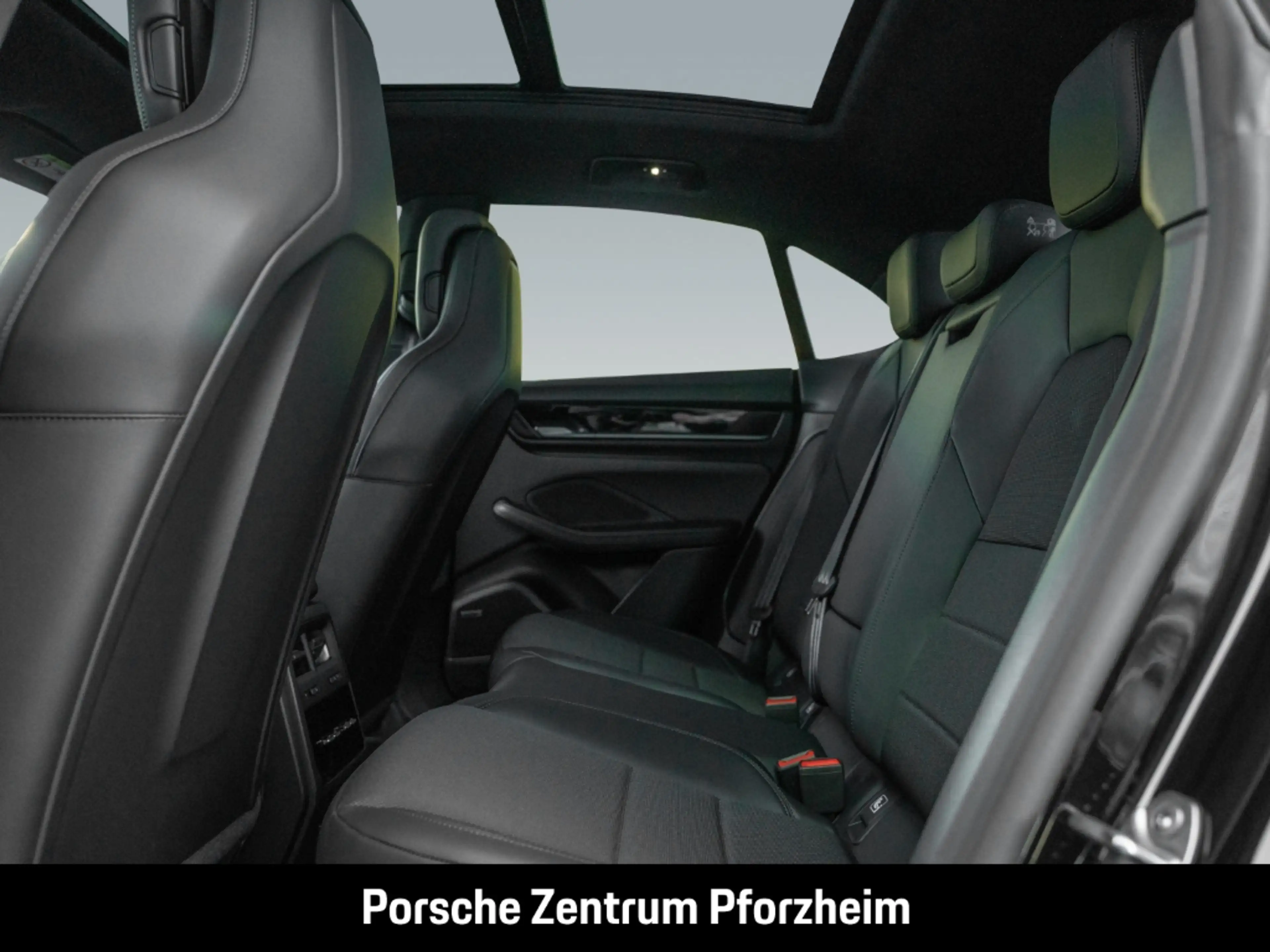 Porsche Macan 4 Panoramadach Surround View BOSE 20-Zoll — photo 7