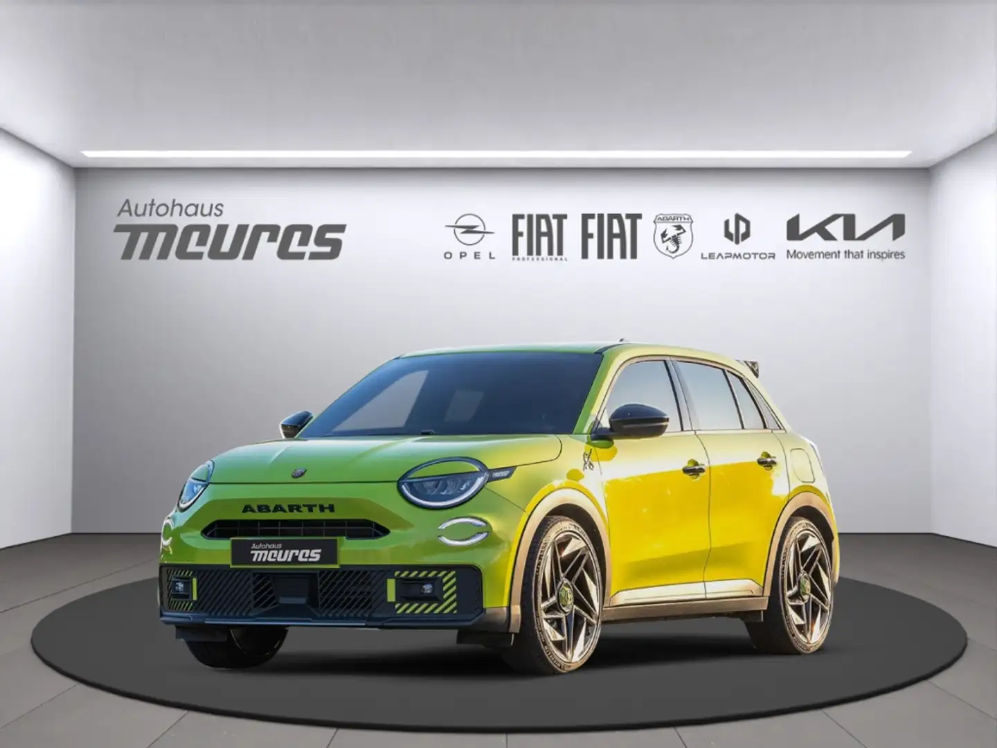 Abarth Scorpionissima, Elektro 280 PS, Rückfahrkamera, Kl Зелёный - 1