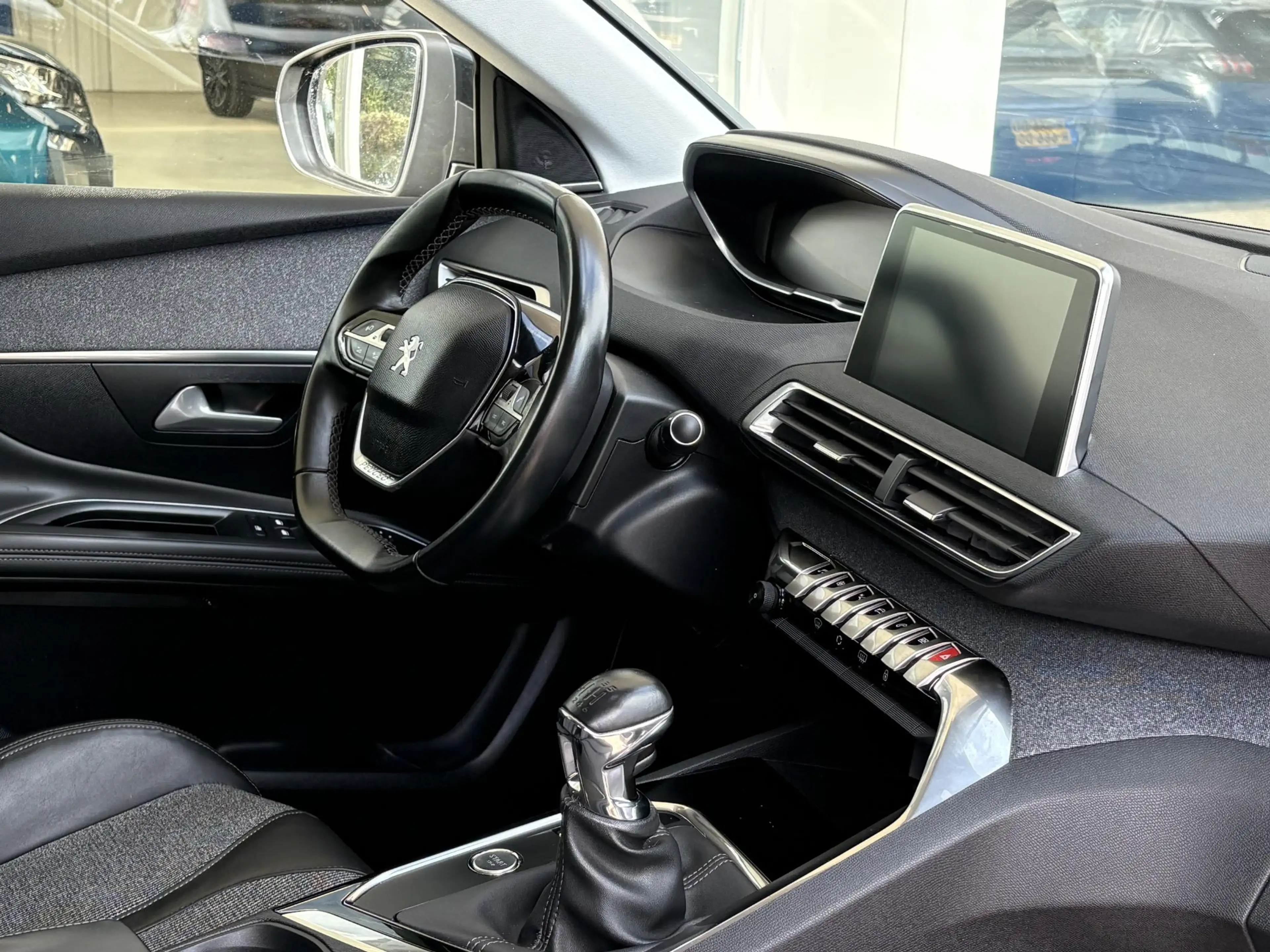 Peugeot 3008 1.2T 130pk Allure | Focal Audio | Full LED koplamp — photo 7