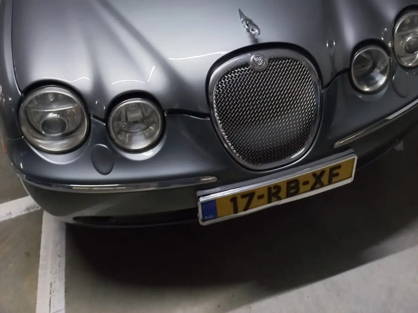 Jaguar S-Type 2.5 V6 Executive - 1