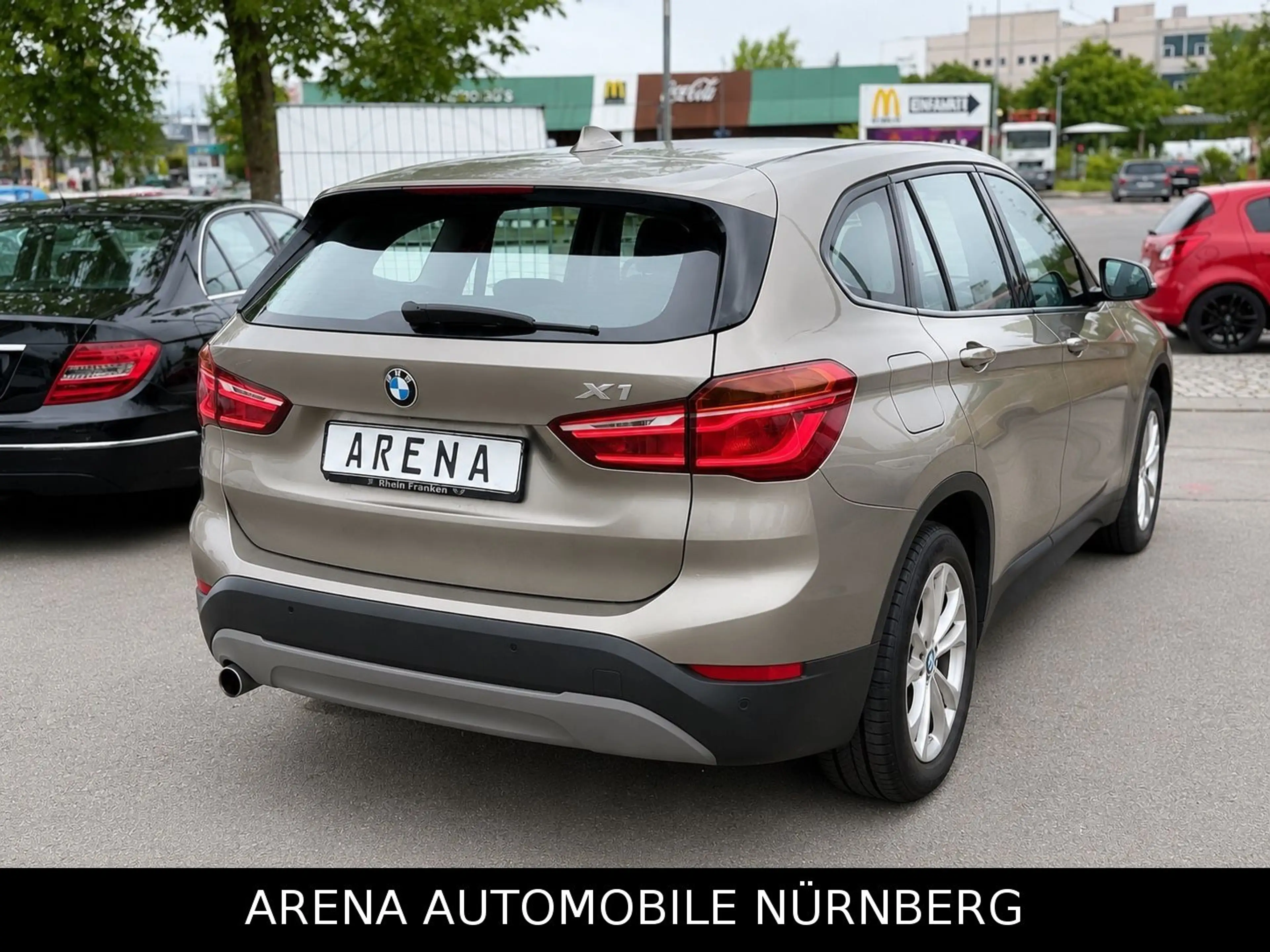 BMW X1 sDrive 18d Automatik*Advantage*Led*1.Hand*Nav — photo 5
