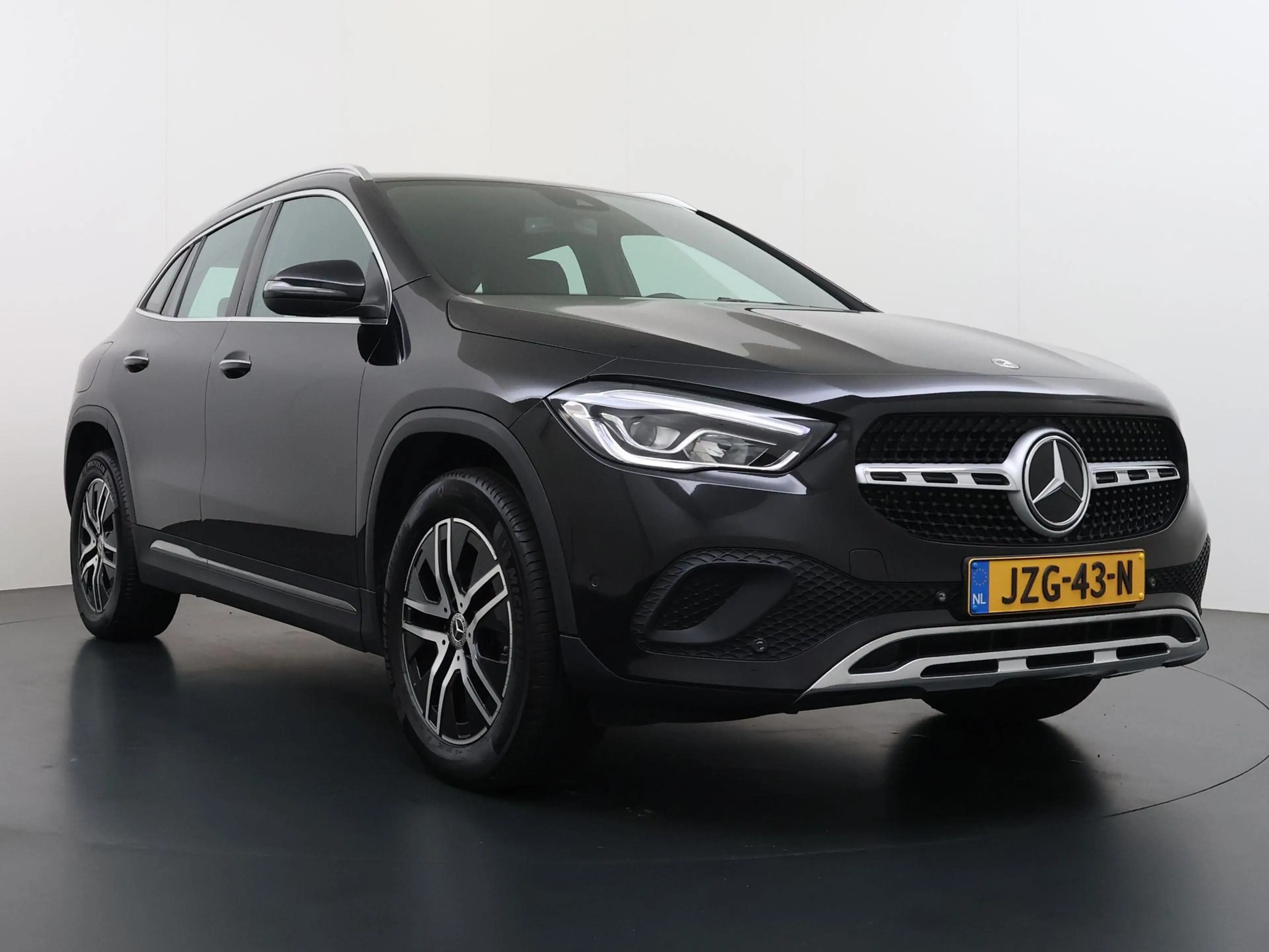 Mercedes-Benz GLA 250 e Luxury | Keyless | ACC | Thermotronic — photo 7